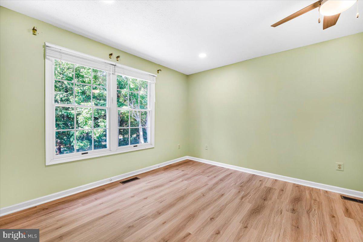 FREDERICKTOWNE VILLAGE - Residential Lease