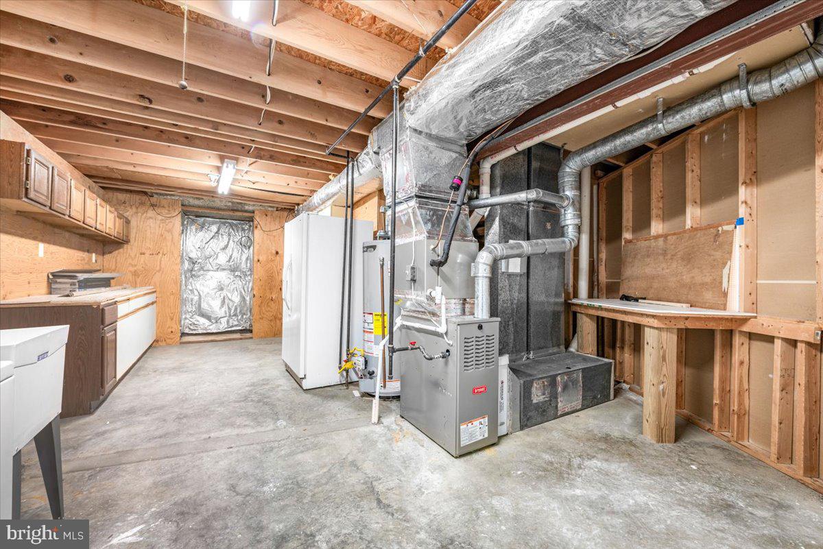 FREDERICKTOWNE VILLAGE - Residential Lease