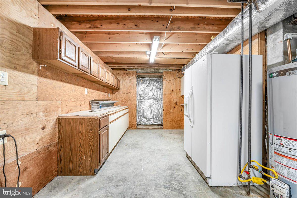 FREDERICKTOWNE VILLAGE - Residential Lease