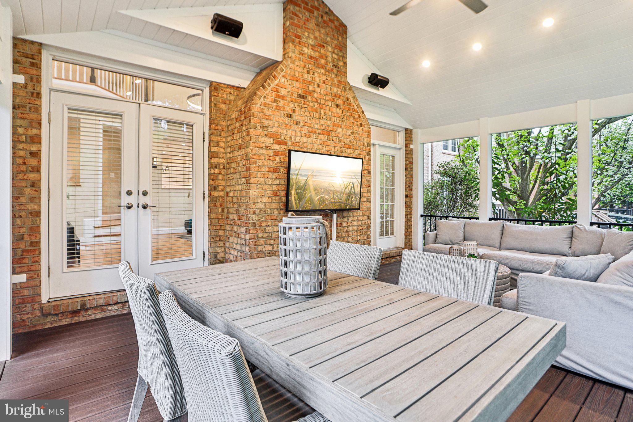 AVENEL - Residential