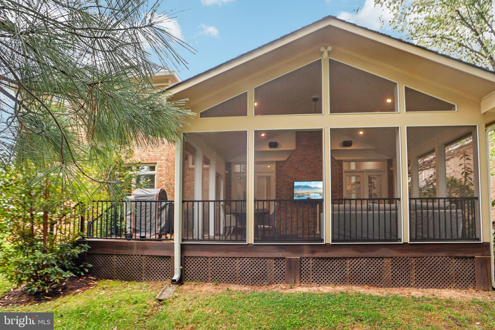 AVENEL - Residential