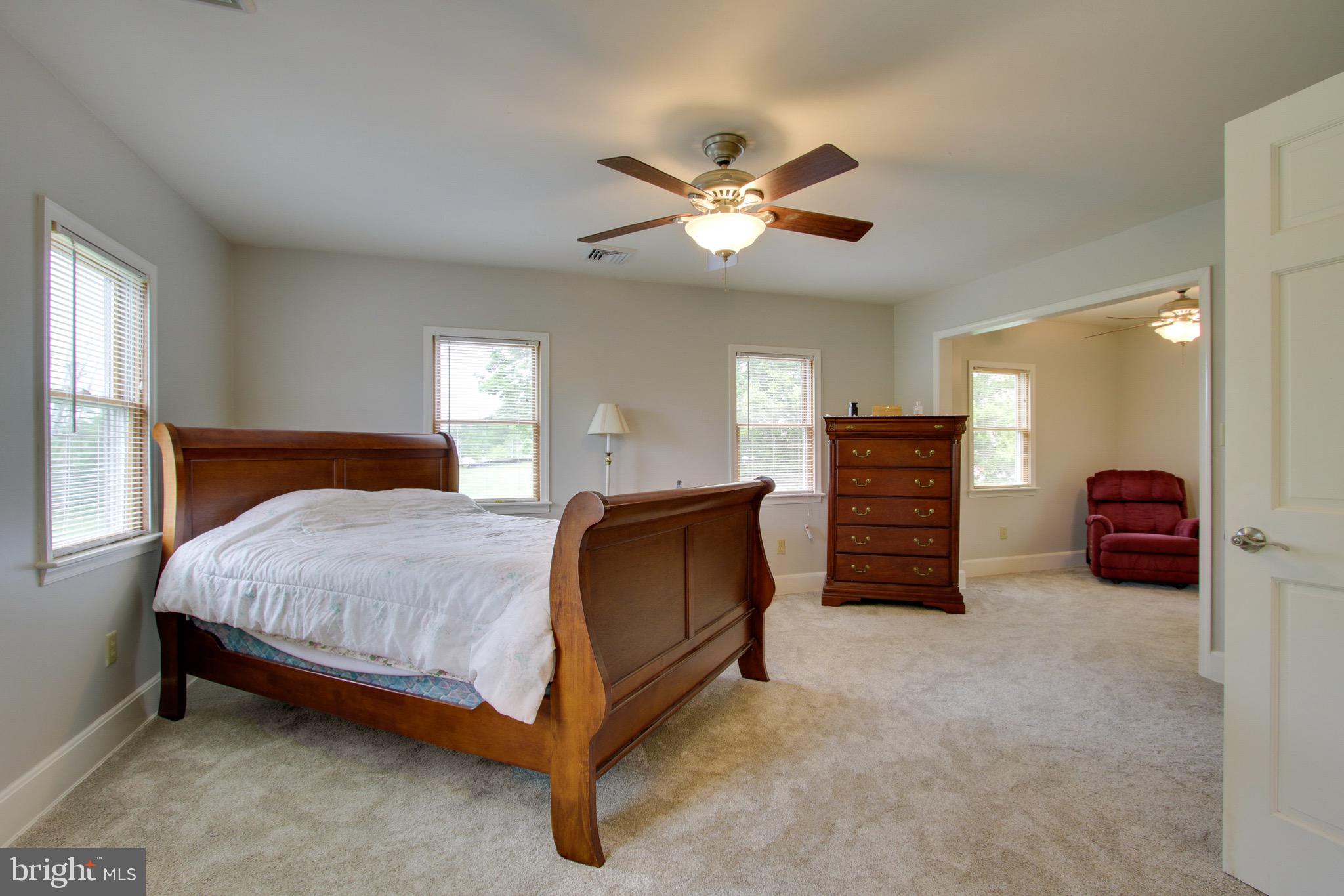 PERRY HALL - Residential