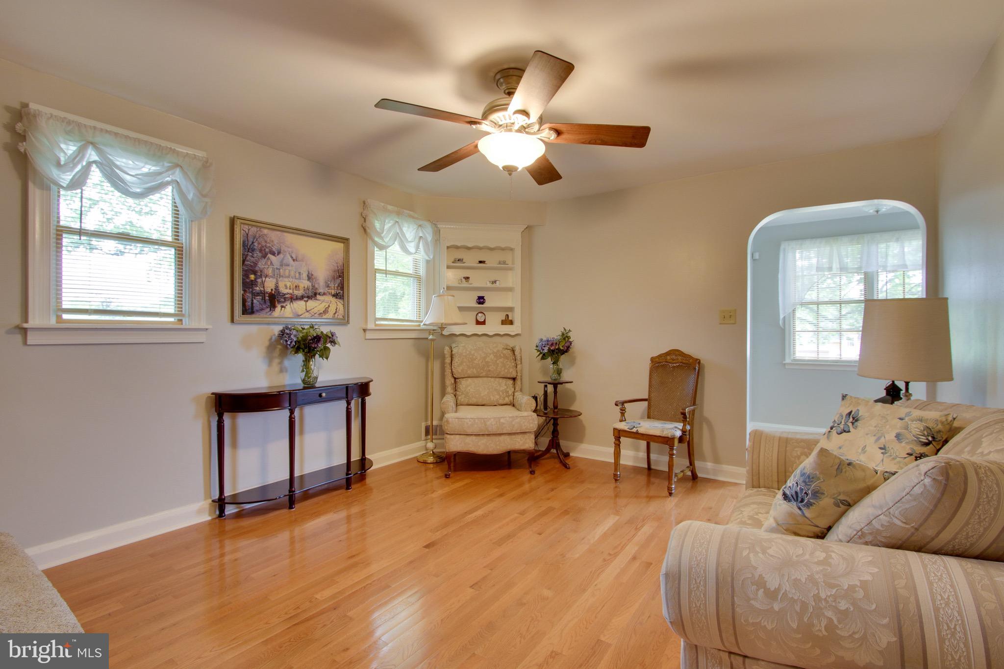 PERRY HALL - Residential