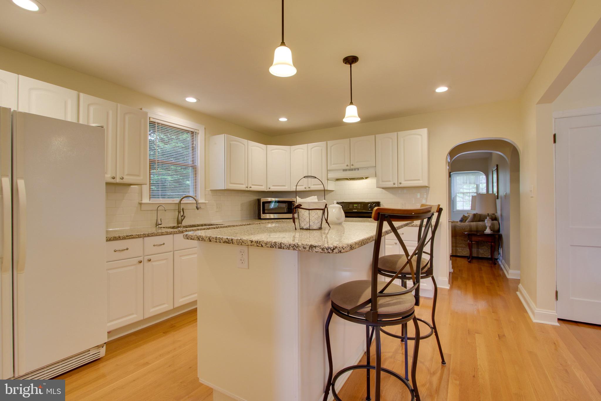 PERRY HALL - Residential