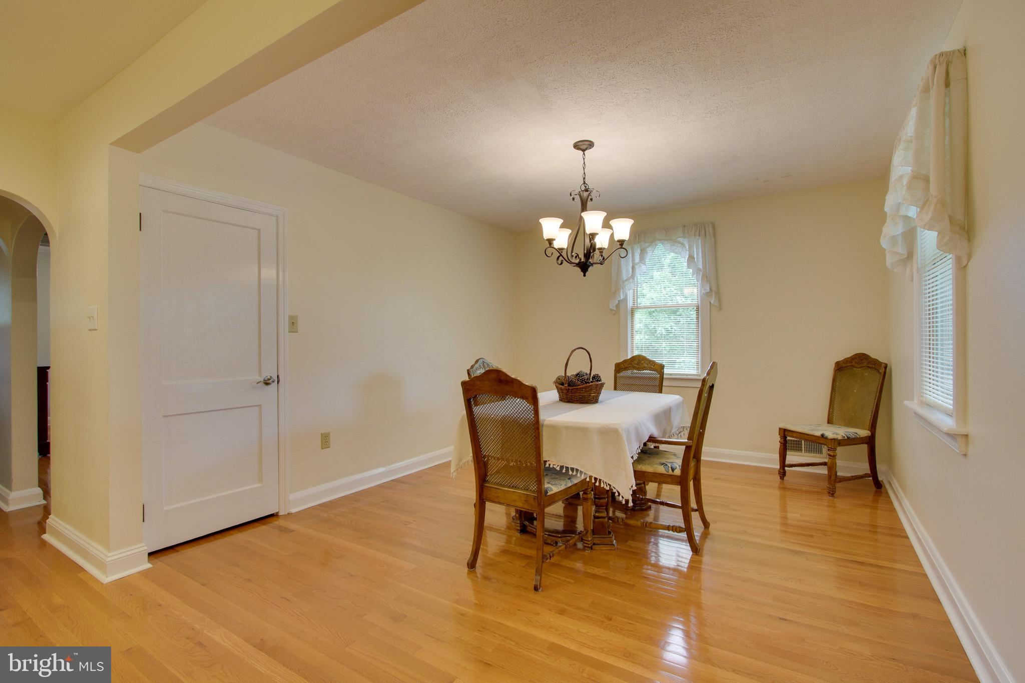 PERRY HALL - Residential