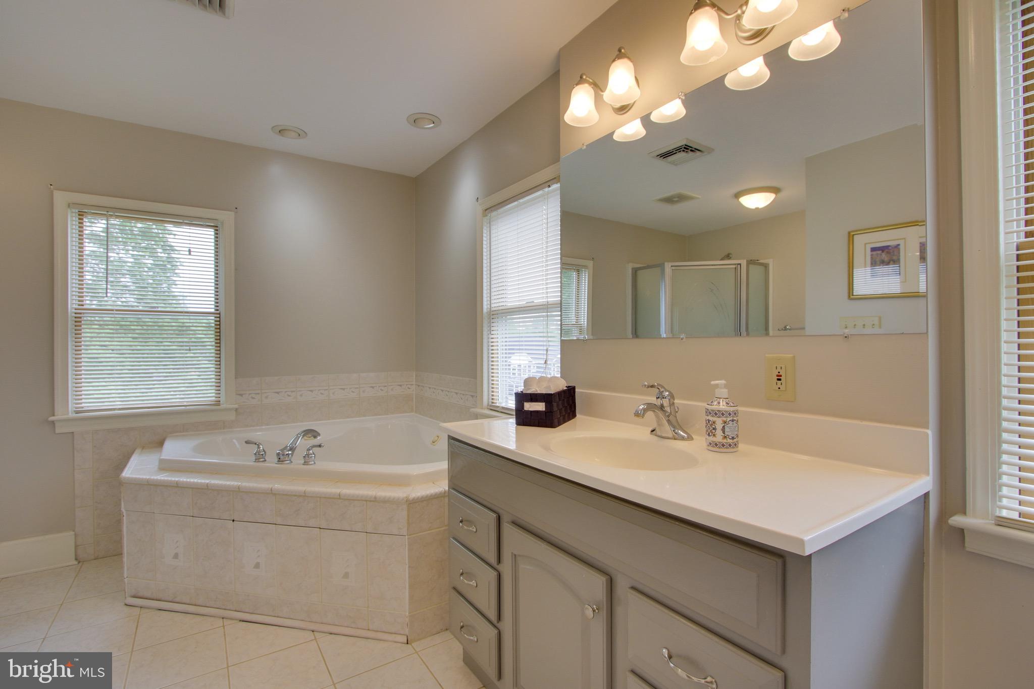 PERRY HALL - Residential