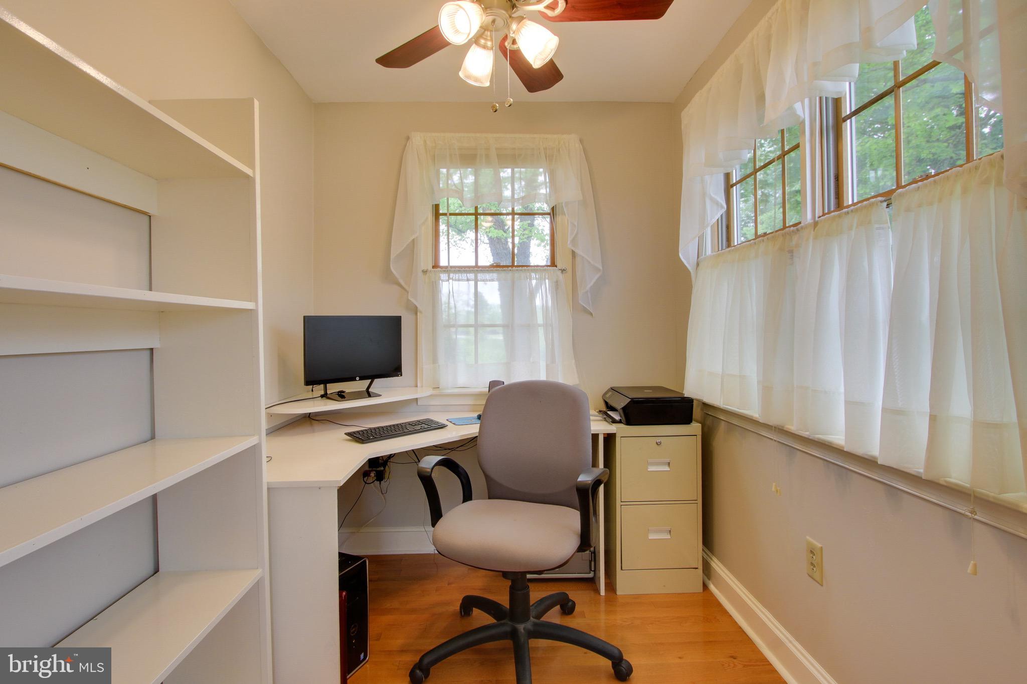 PERRY HALL - Residential