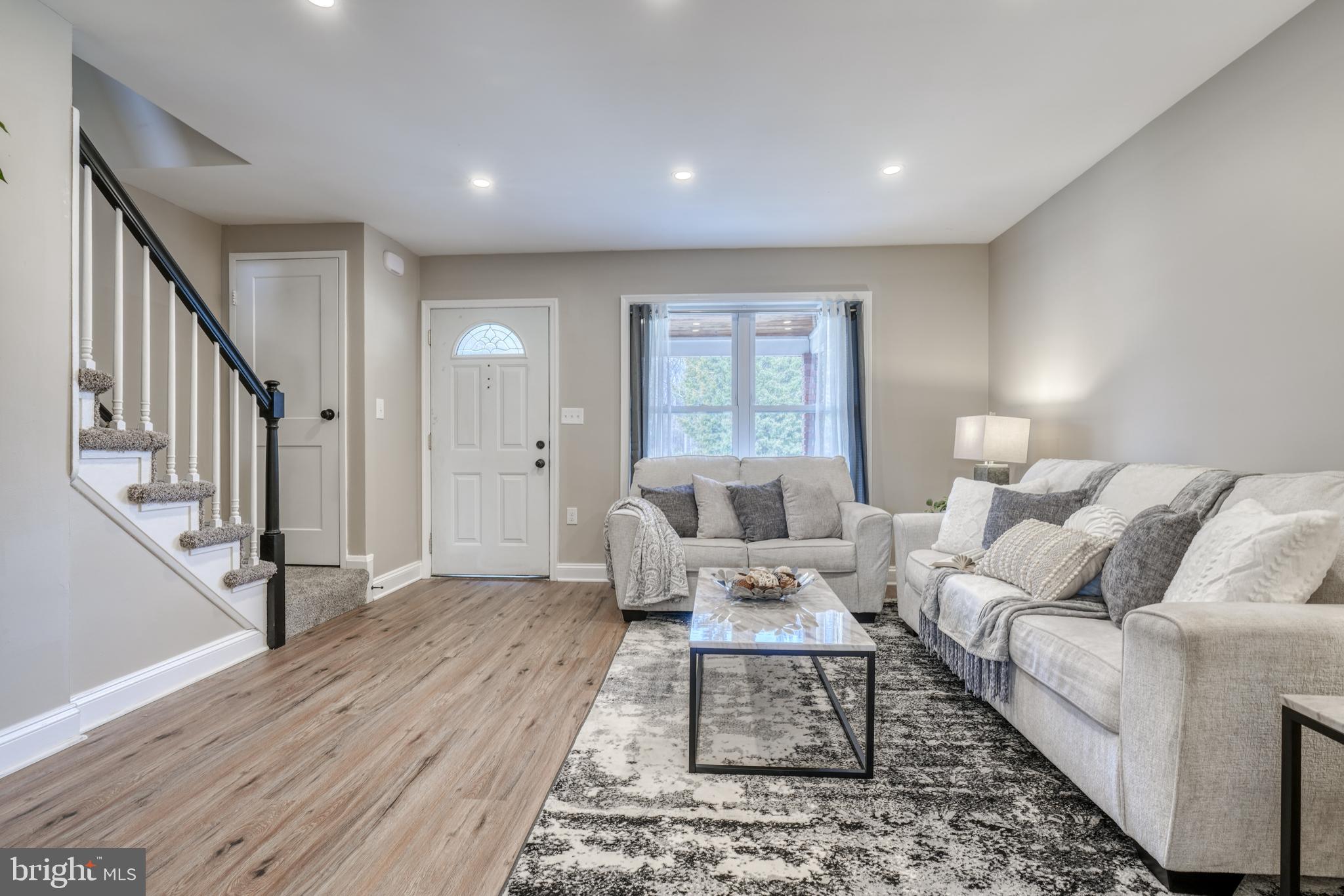 CHARLESMONT - Residential