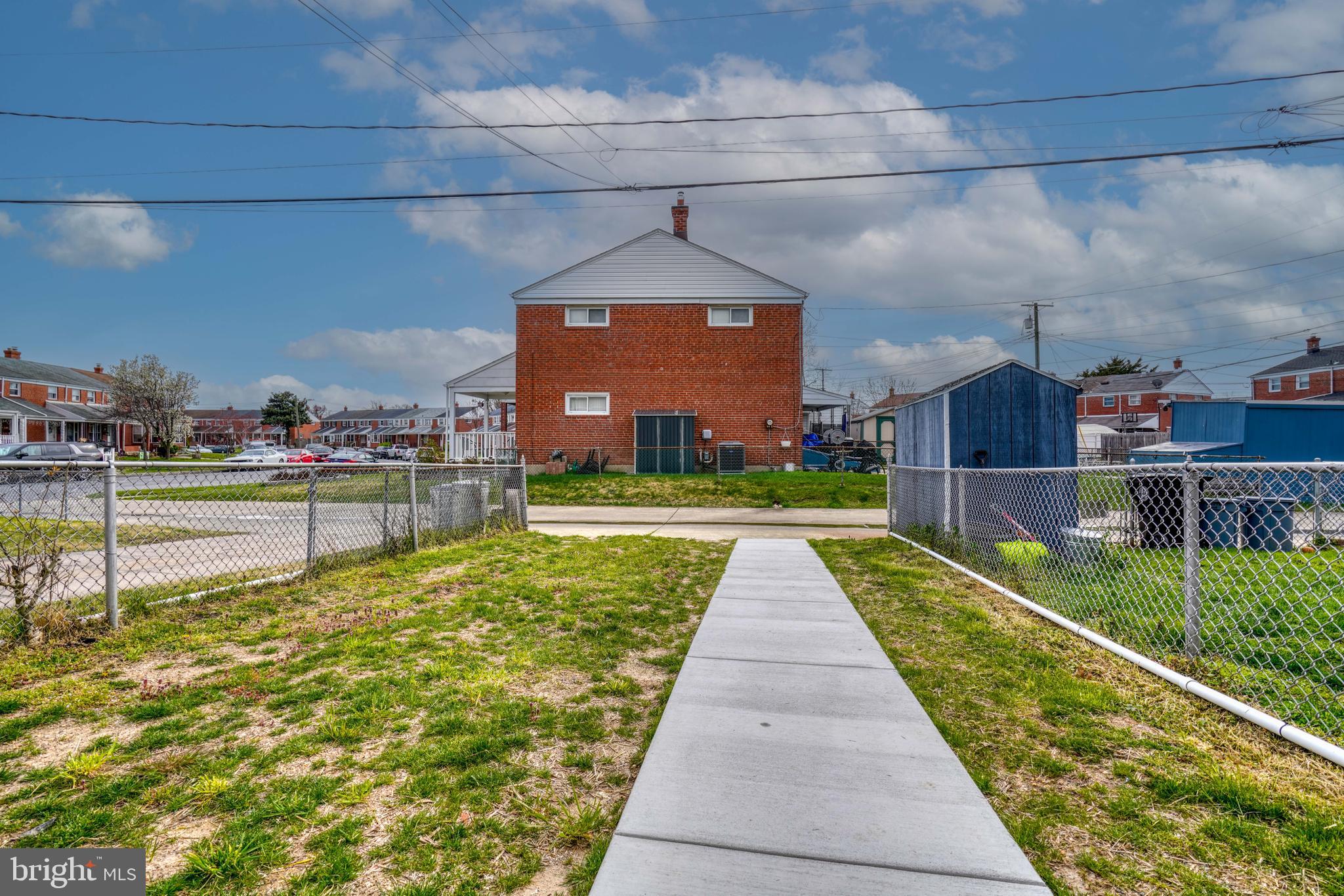 CHARLESMONT - Residential