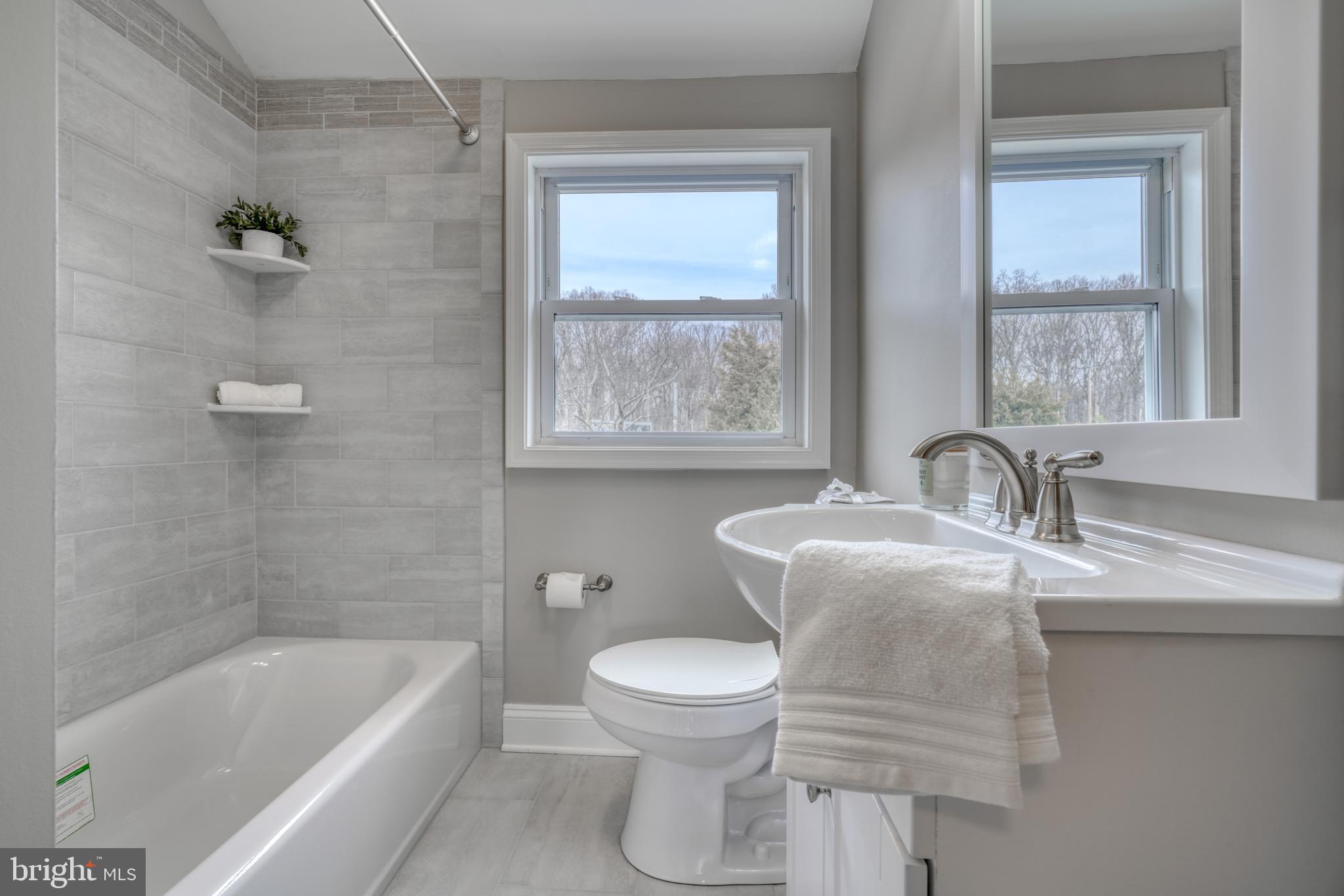 CHARLESMONT - Residential