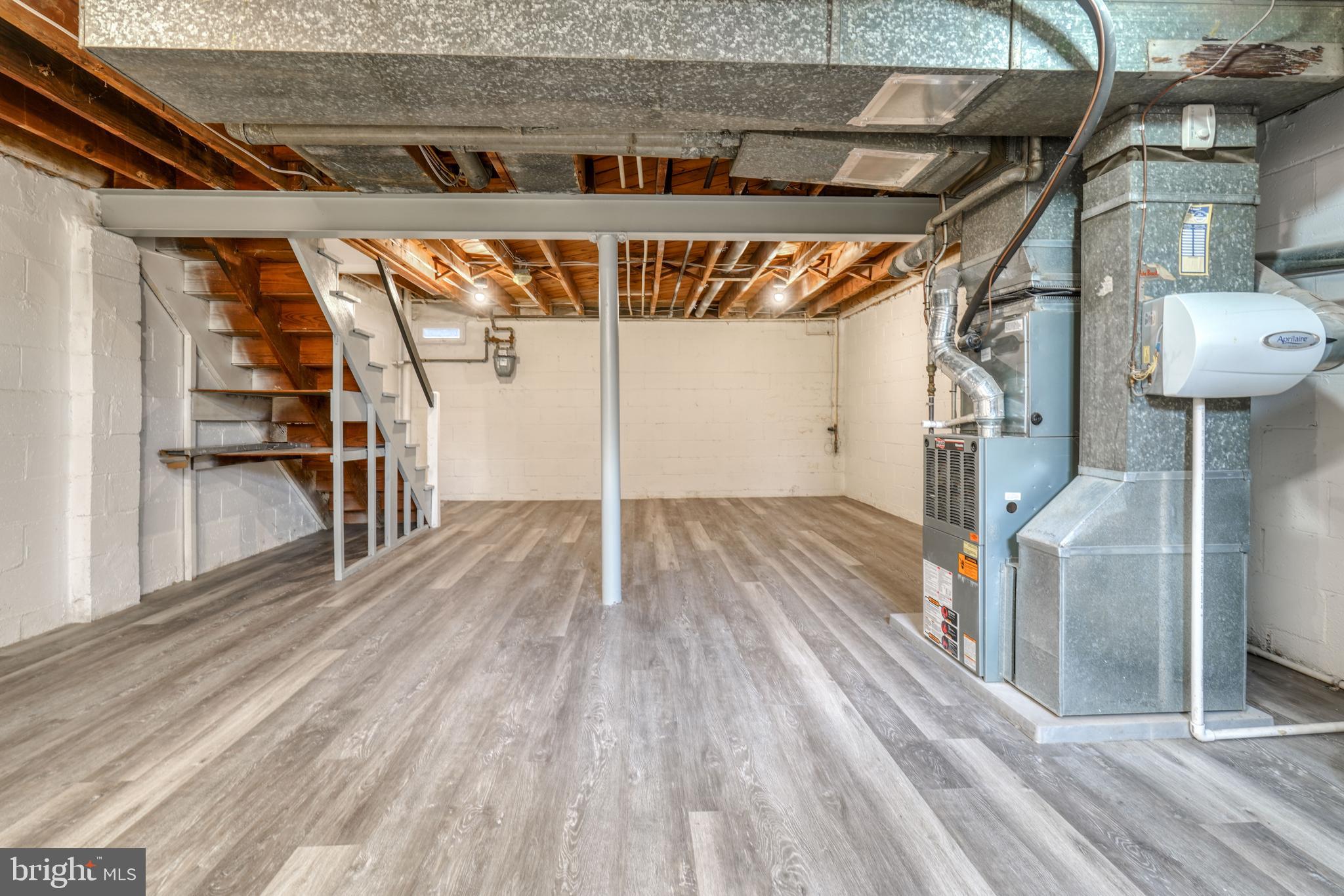 CHARLESMONT - Residential