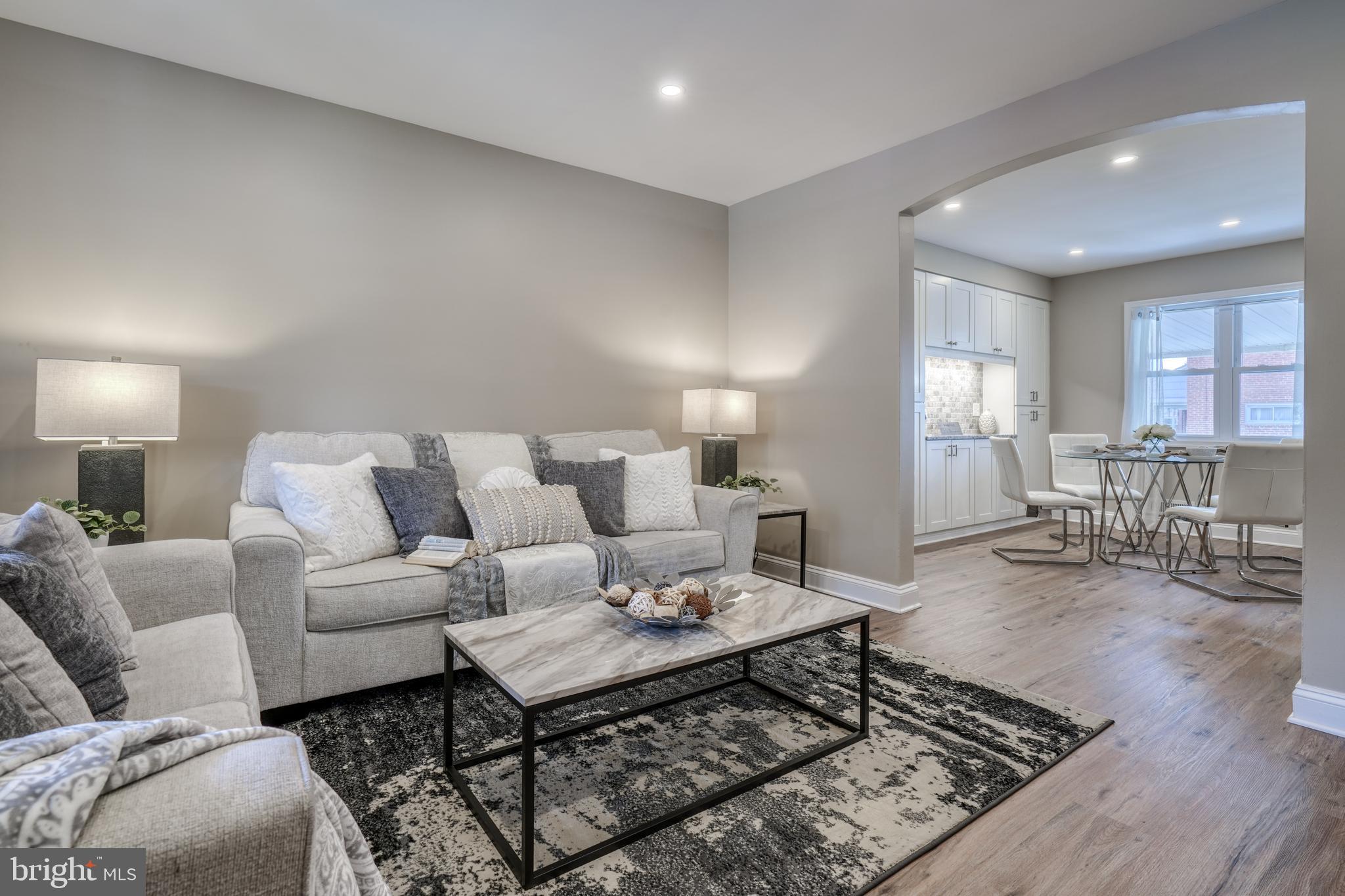 CHARLESMONT - Residential