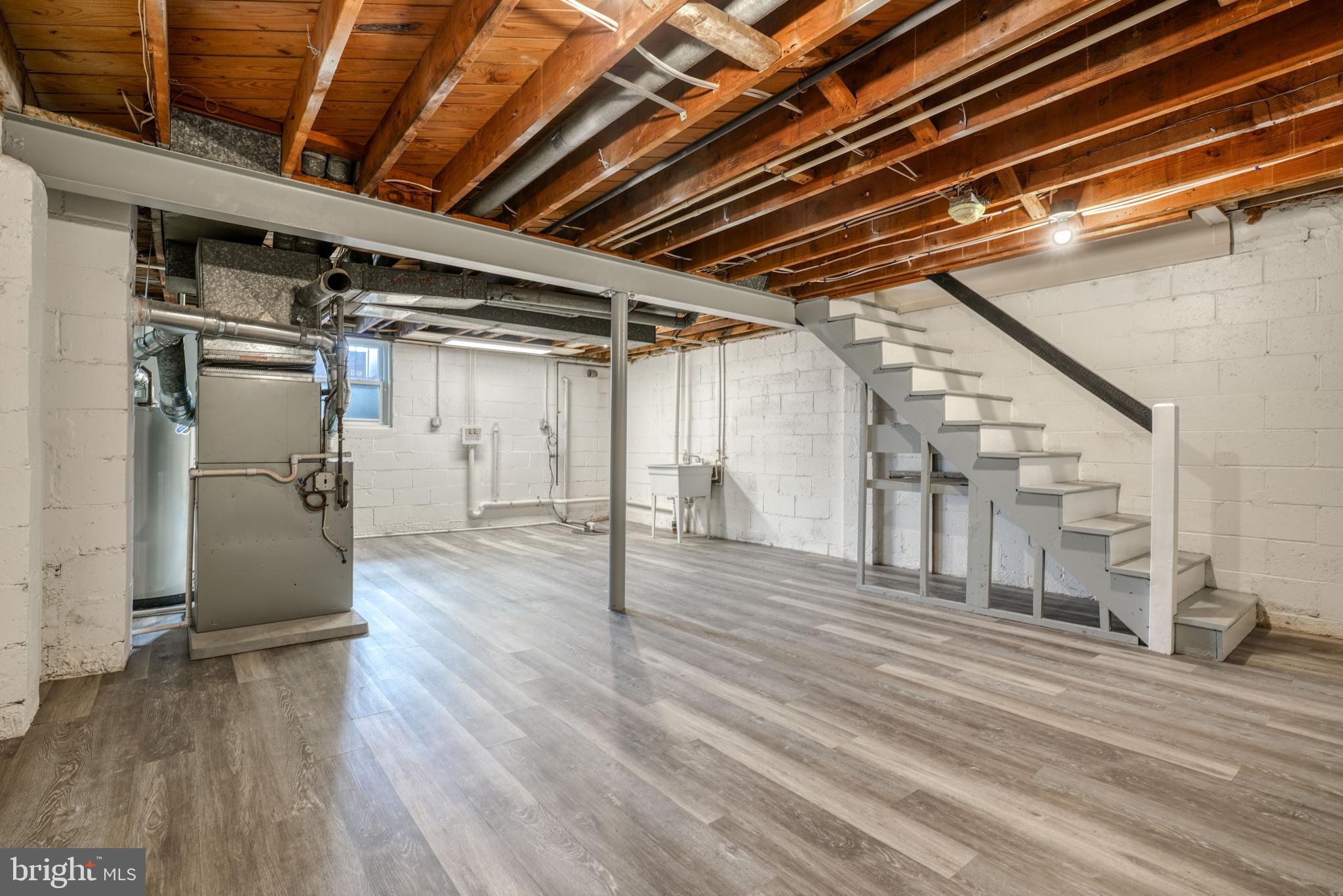 CHARLESMONT - Residential