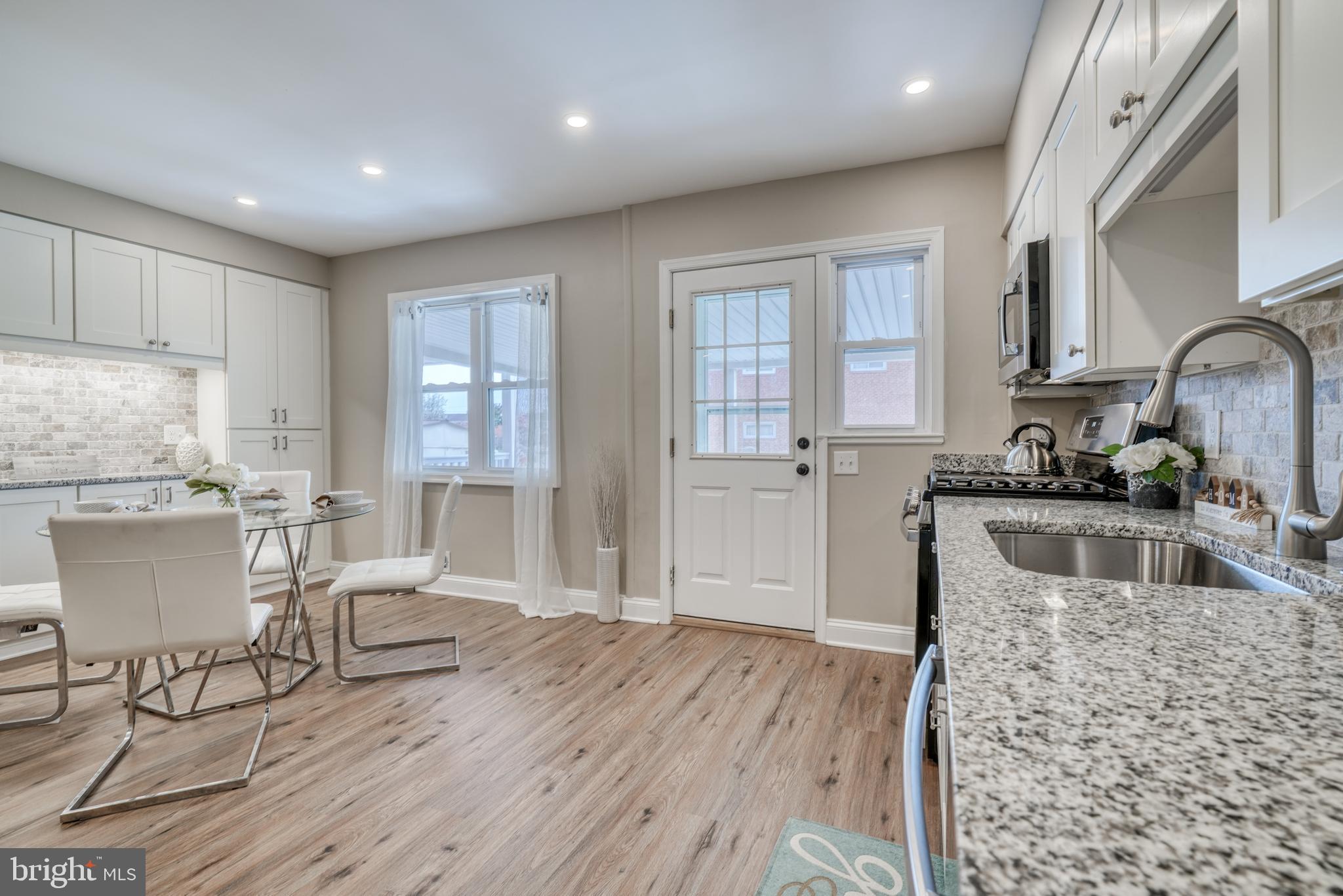 CHARLESMONT - Residential