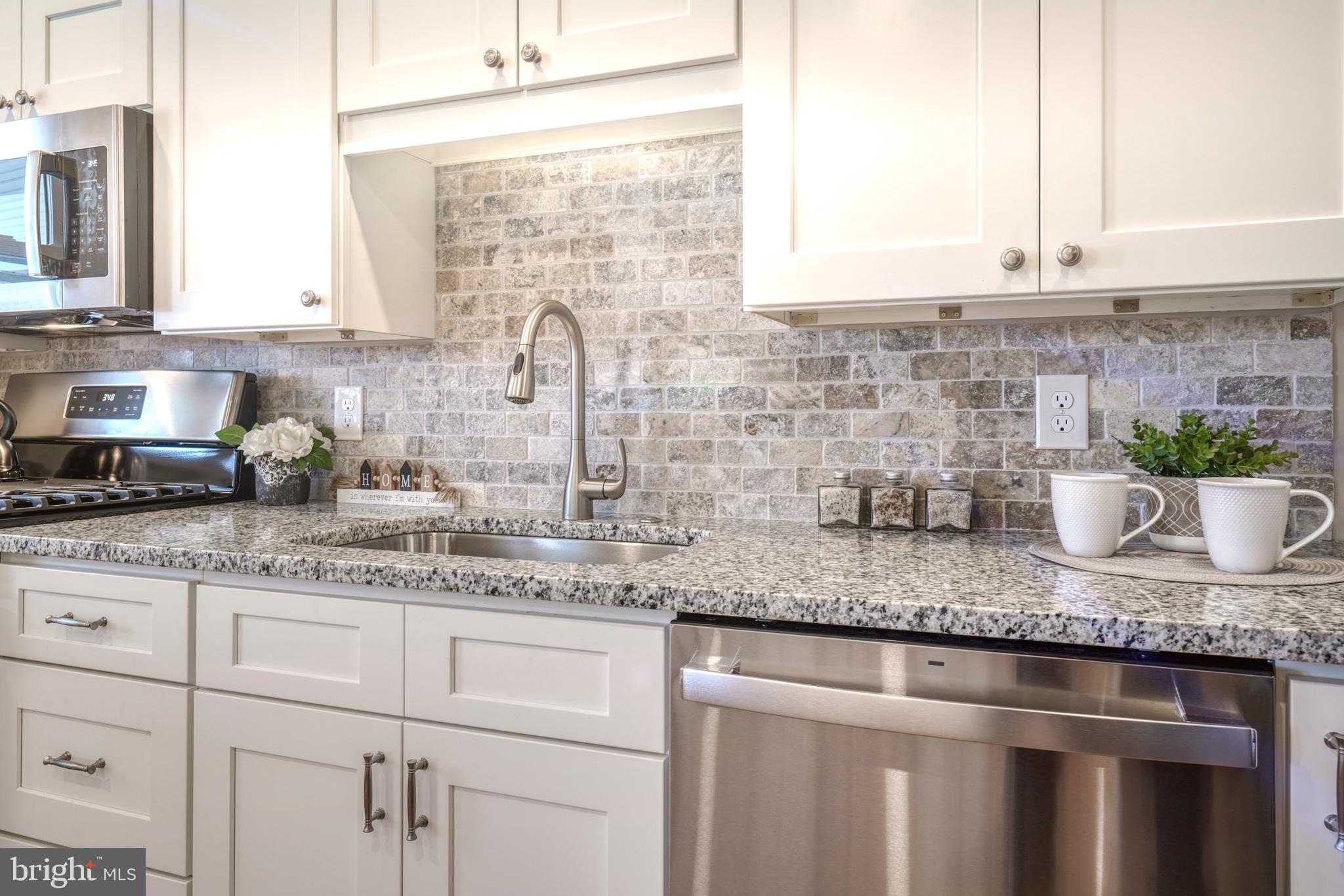 CHARLESMONT - Residential