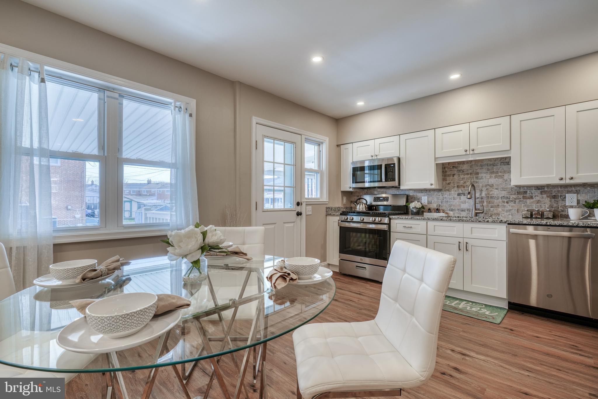 CHARLESMONT - Residential