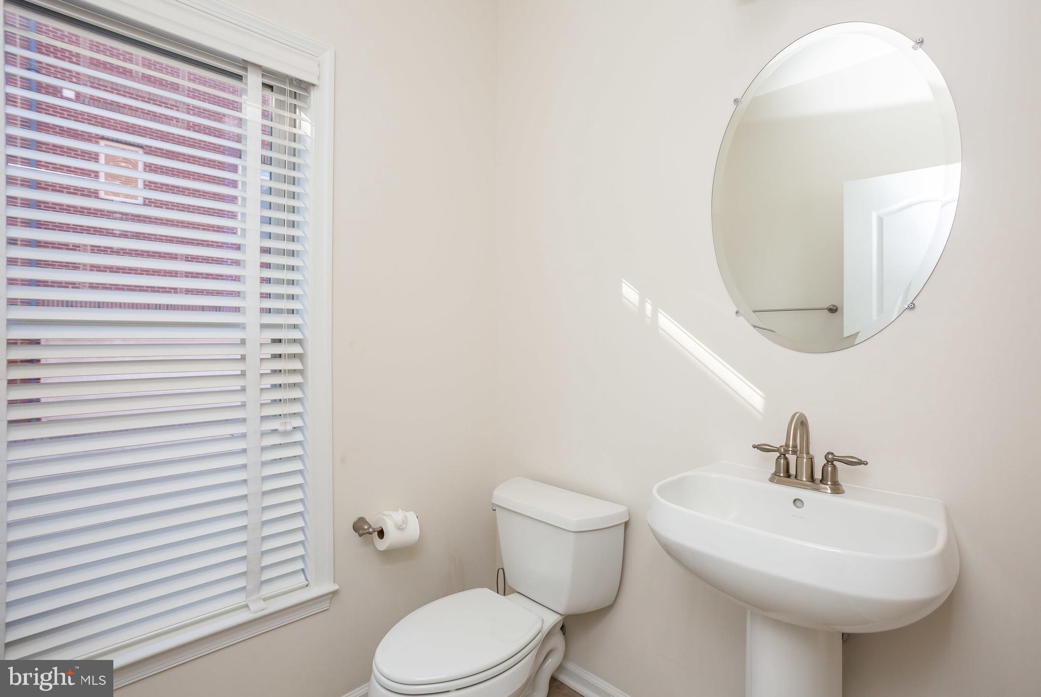 LOCUST POINT - Residential