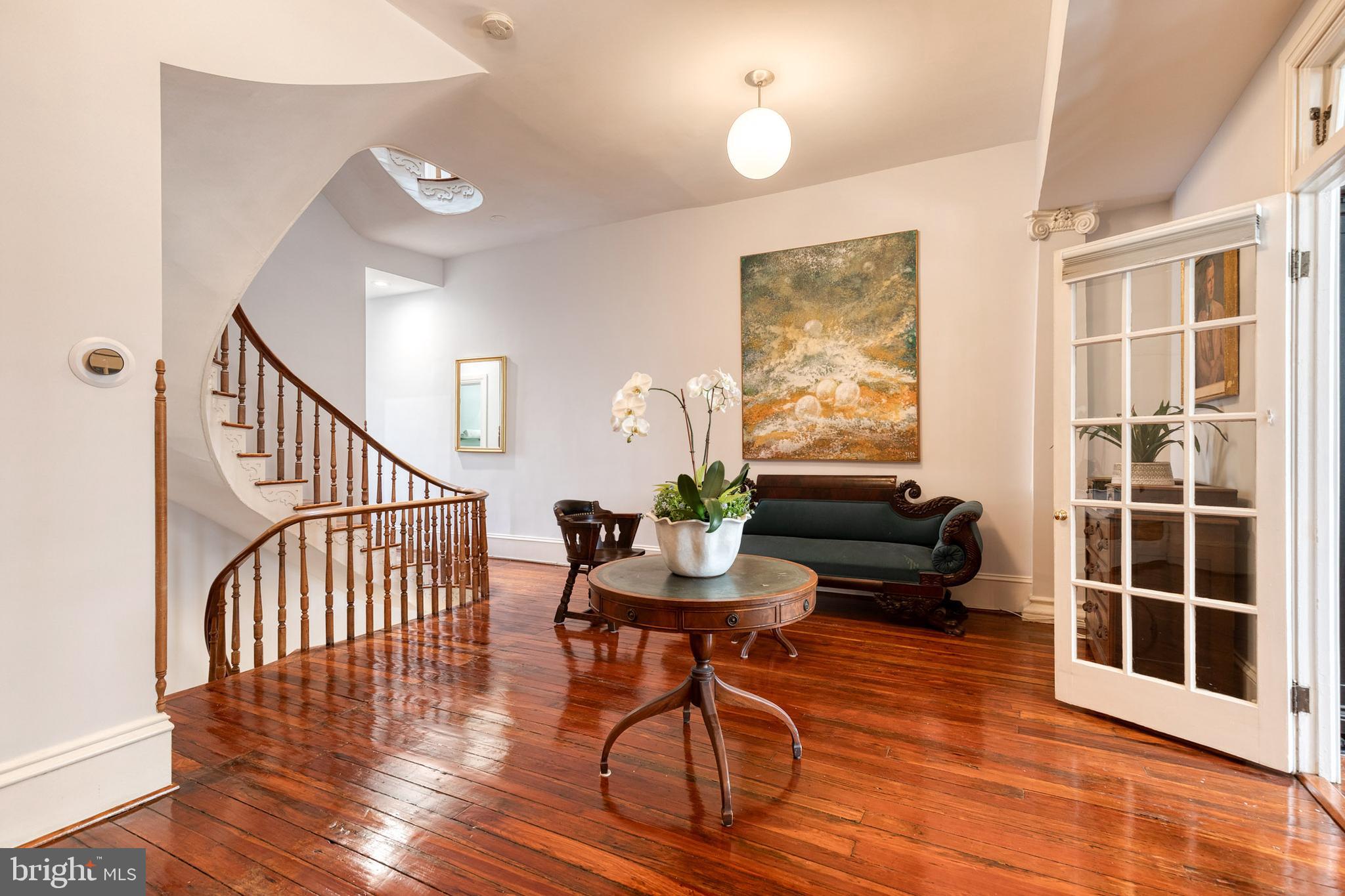 MOUNT VERNON PLACE HISTORIC DISTRICT - Residential Income