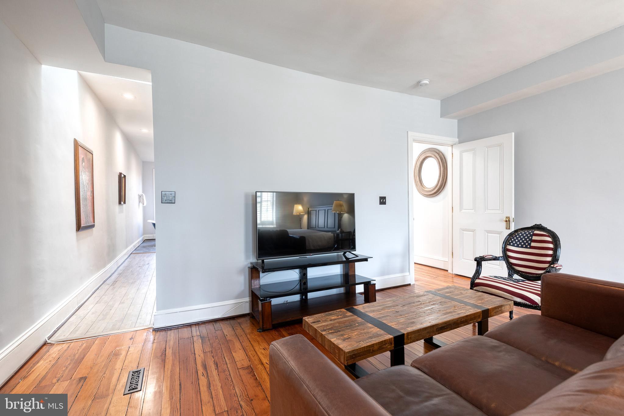 MOUNT VERNON PLACE HISTORIC DISTRICT - Residential Income