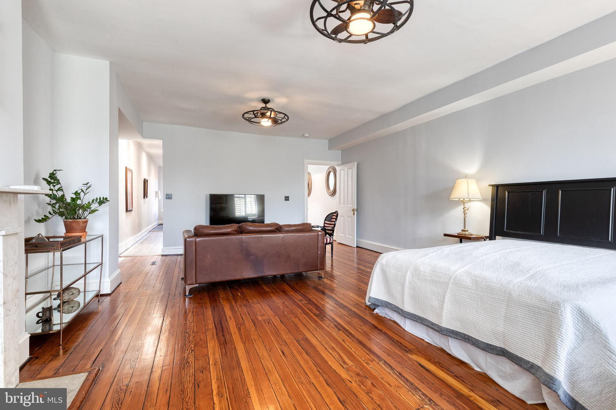 MOUNT VERNON PLACE HISTORIC DISTRICT - Residential Income