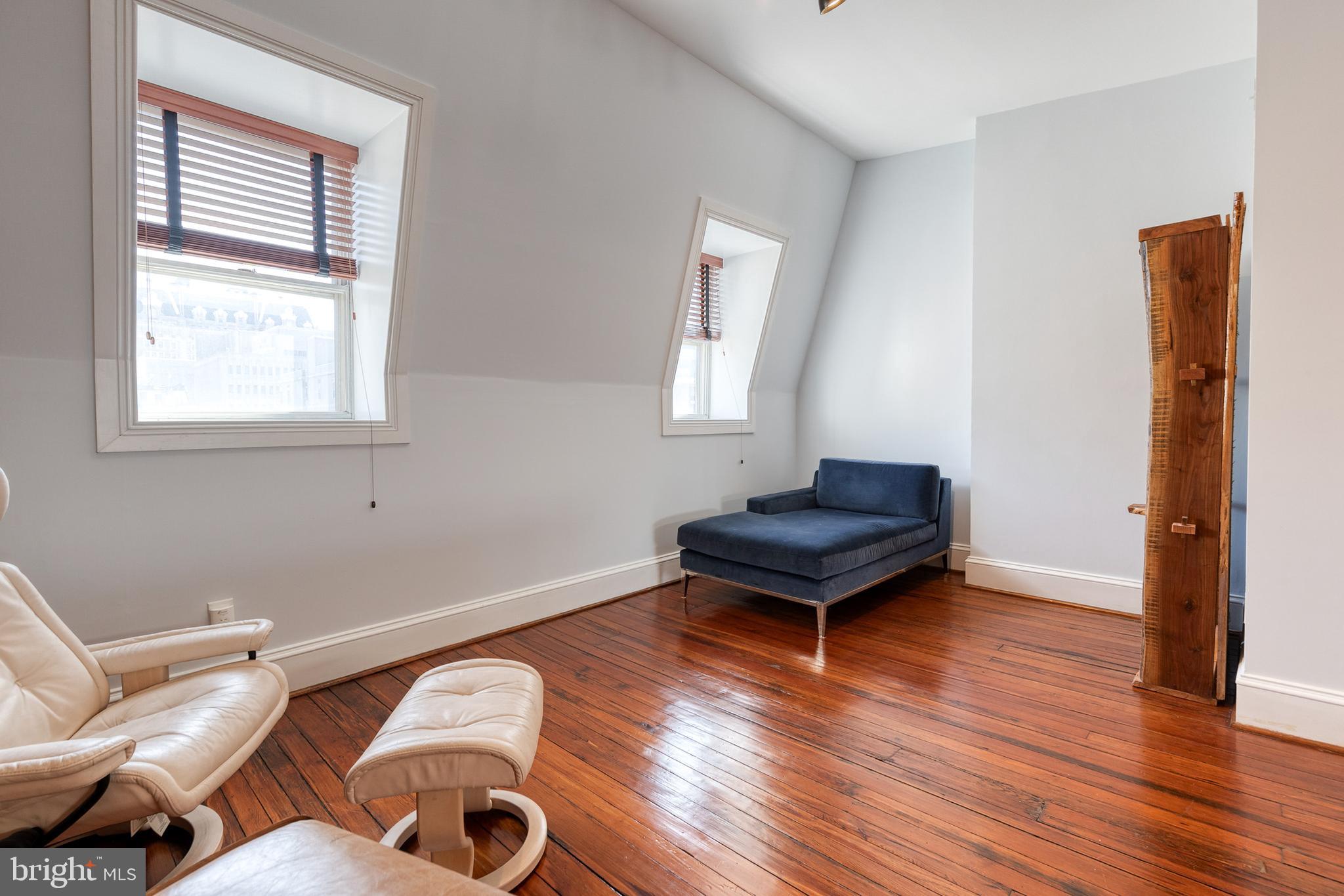 MOUNT VERNON PLACE HISTORIC DISTRICT - Residential Income