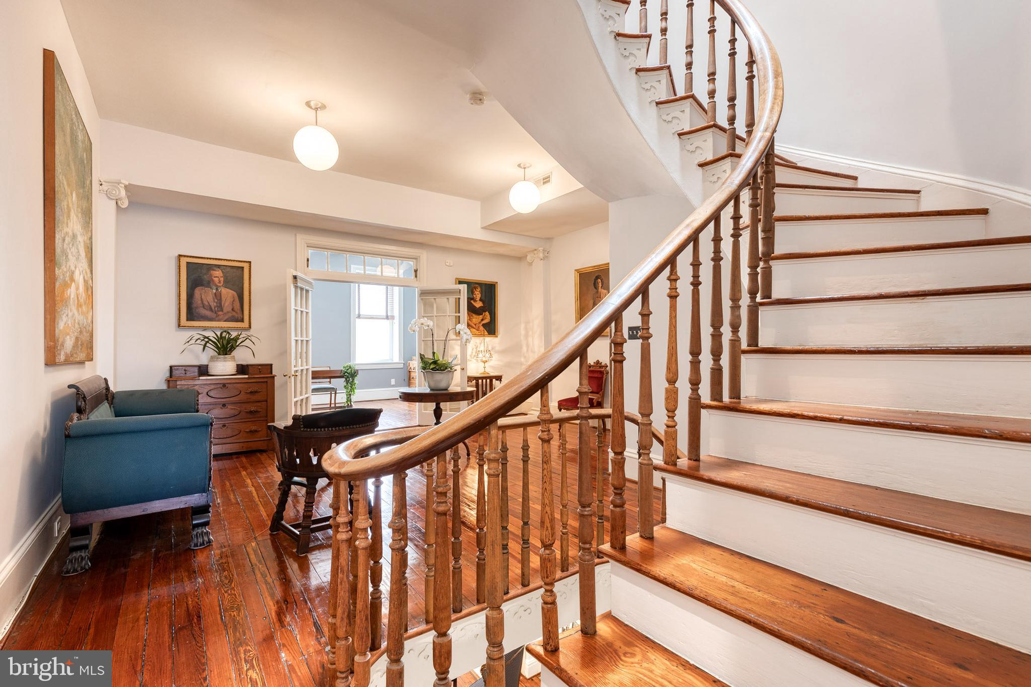 MOUNT VERNON PLACE HISTORIC DISTRICT - Residential Income