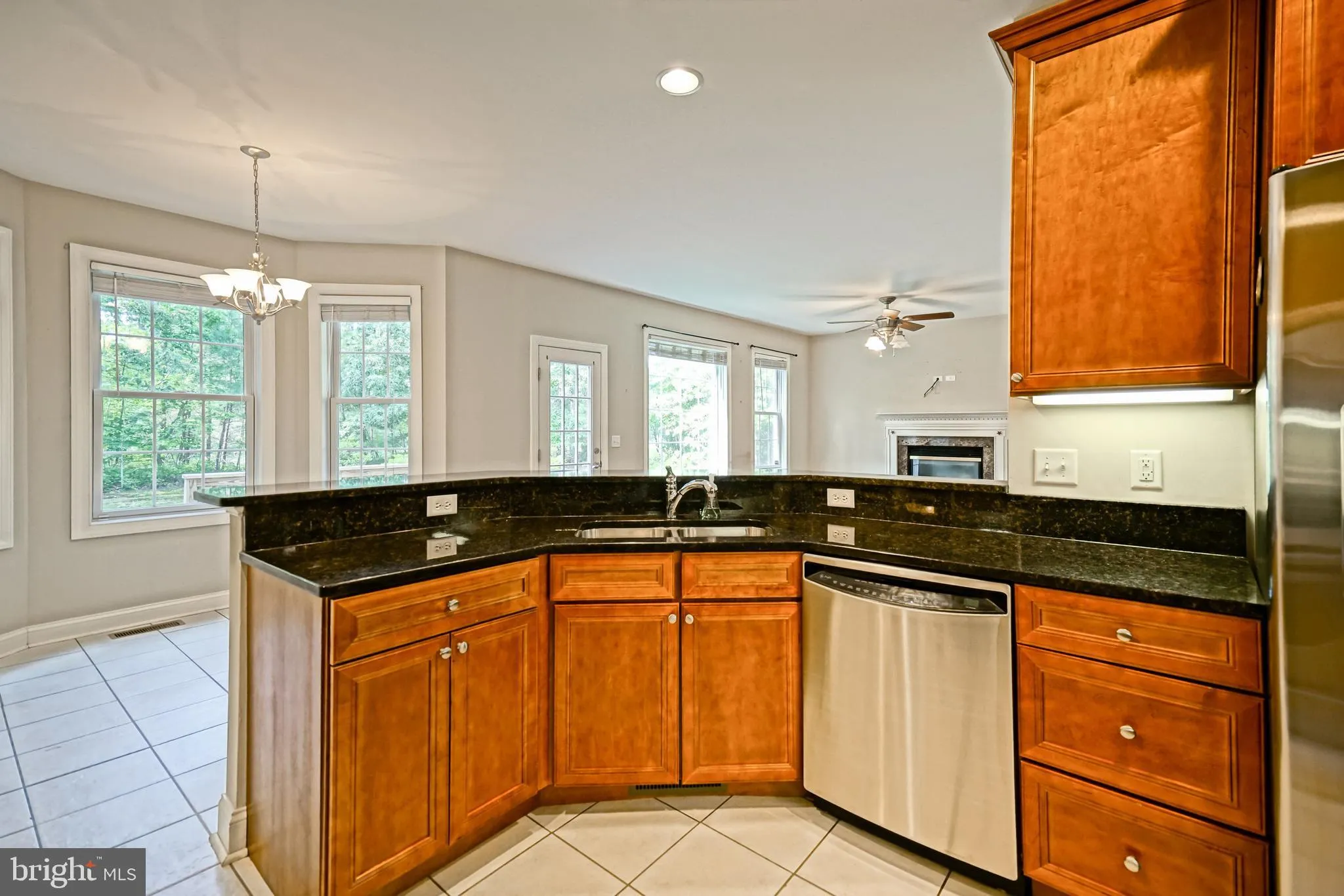 Milton, Delaware 19968, United States, 5 Bedrooms Bedrooms, ,5 BathroomsBathrooms,Residential,Active,144333