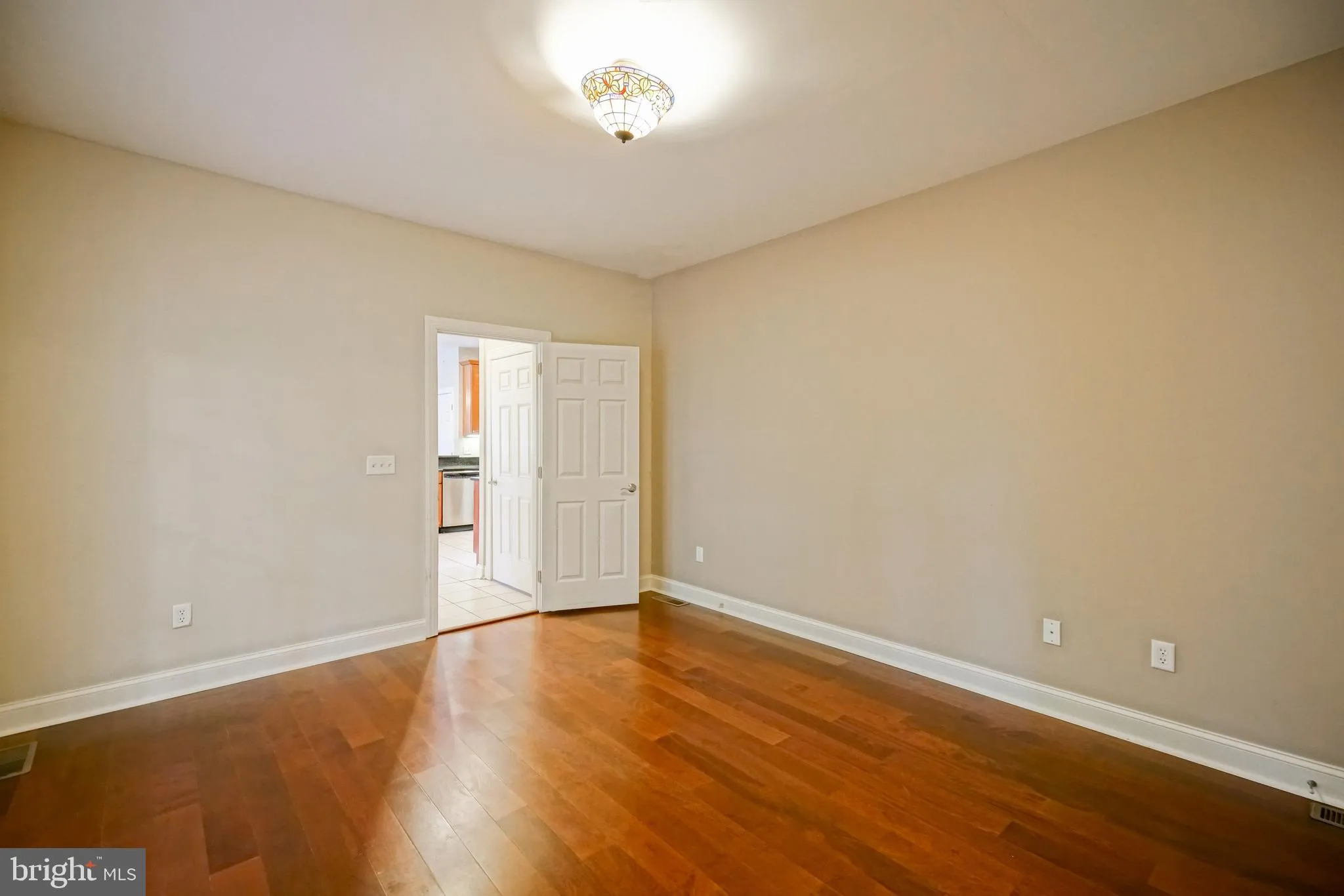 Milton, Delaware 19968, United States, 5 Bedrooms Bedrooms, ,5 BathroomsBathrooms,Residential,Active,144333