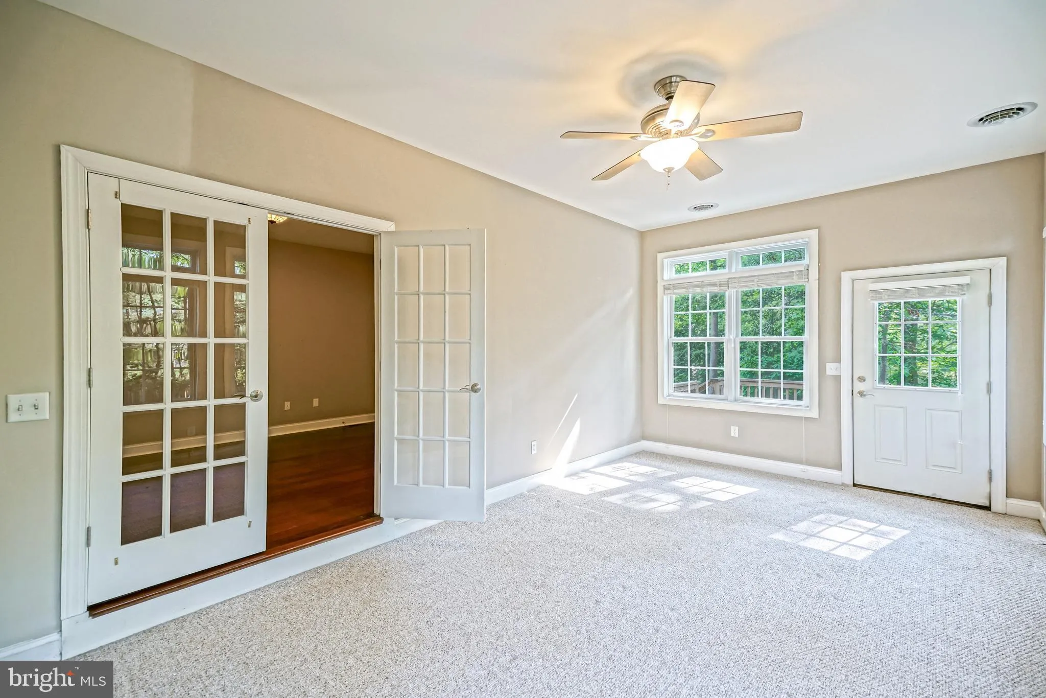 Milton, Delaware 19968, United States, 5 Bedrooms Bedrooms, ,5 BathroomsBathrooms,Residential,Active,144333