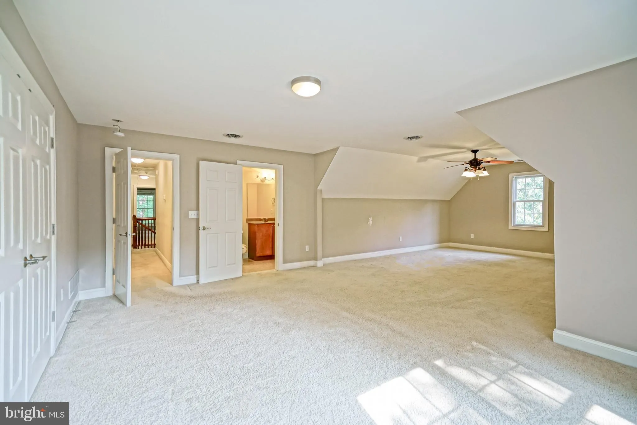 Milton, Delaware 19968, United States, 5 Bedrooms Bedrooms, ,5 BathroomsBathrooms,Residential,Active,144333