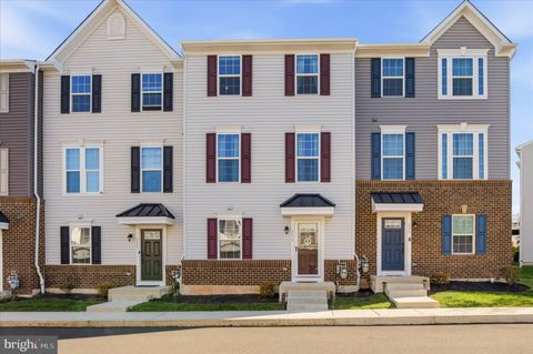 Photo of 113 Dragon Drive, LANSDALE, PA 19446 (MLS # PAMC2174824)