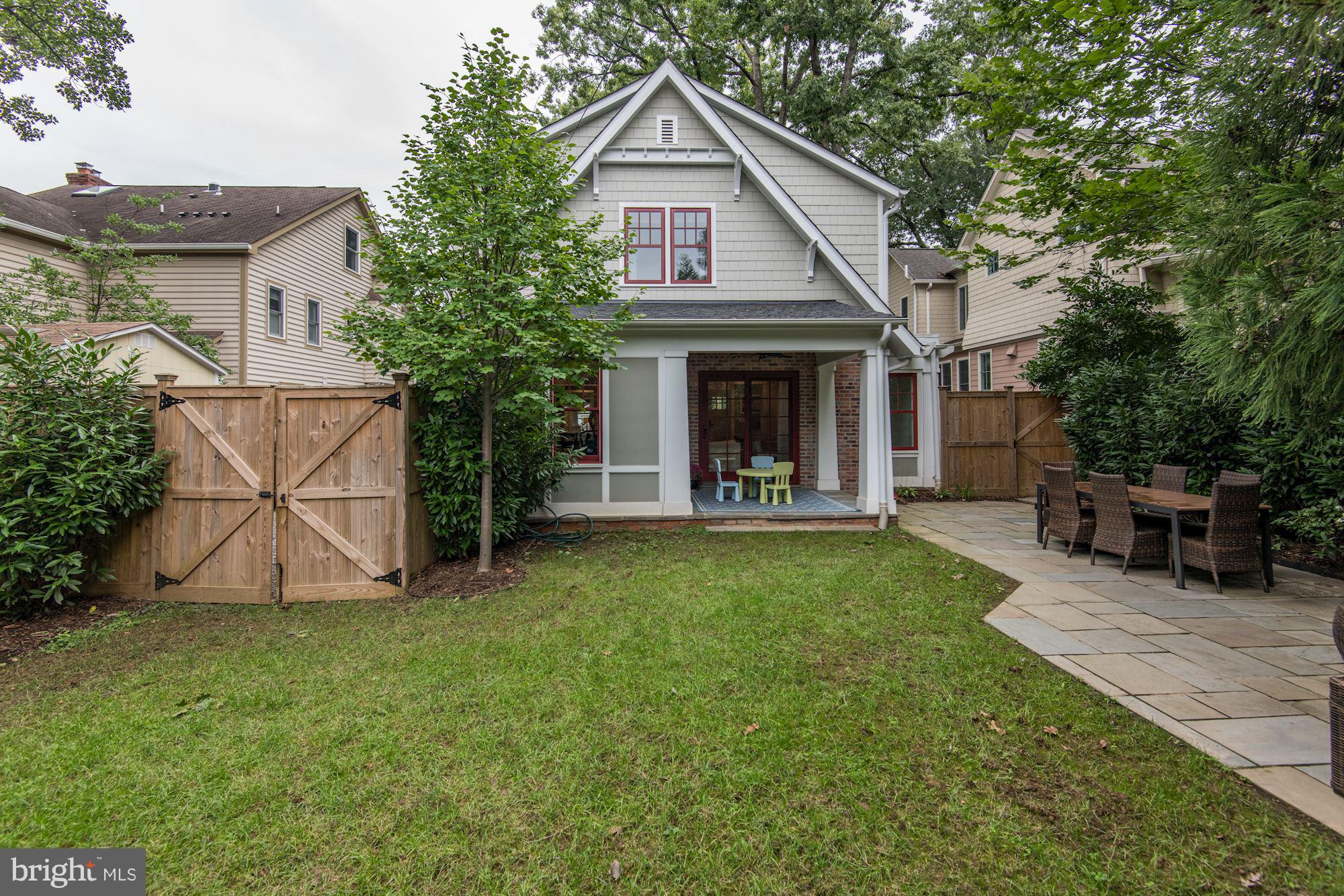 ASHTON HEIGHTS - Residential