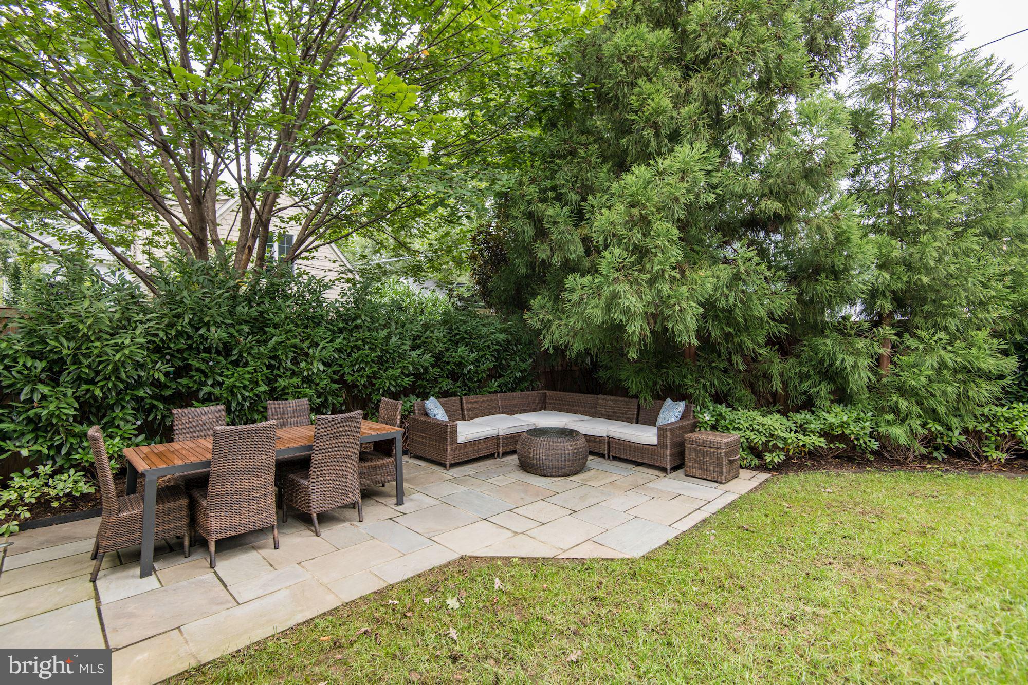 ASHTON HEIGHTS - Residential