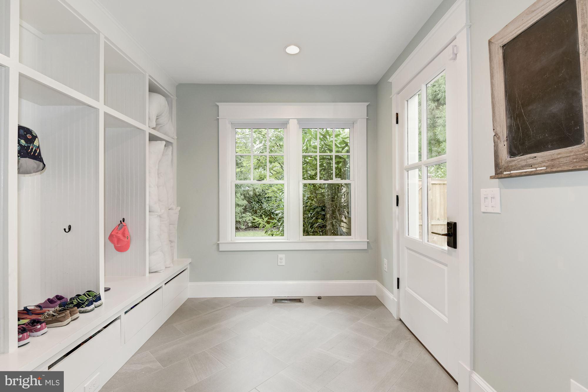 ASHTON HEIGHTS - Residential