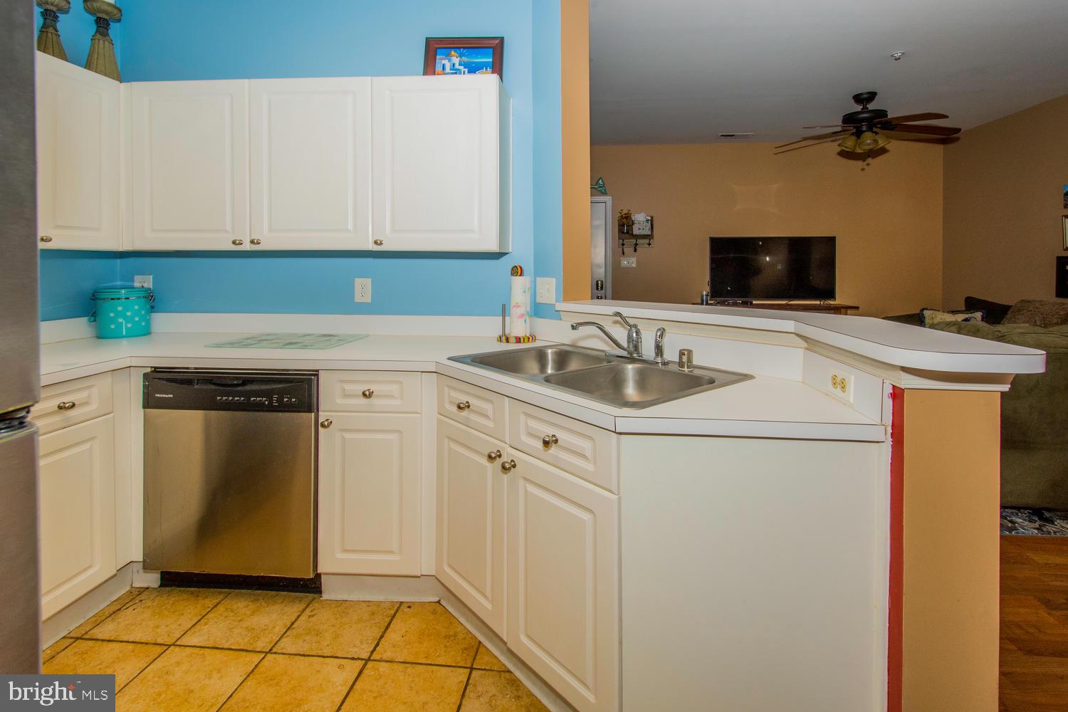 TIDEWATER COLONY - Residential