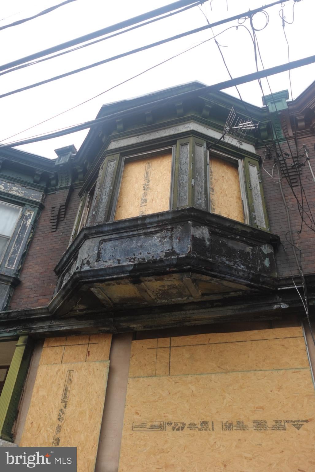 16 S 55TH STREET