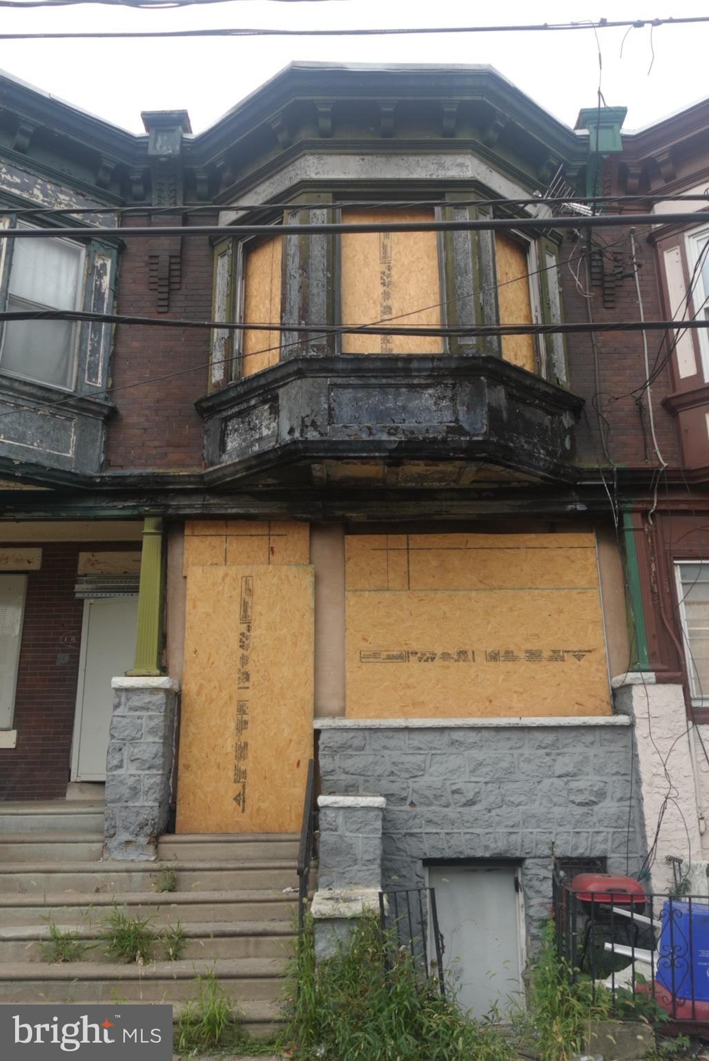 16 S 55TH STREET