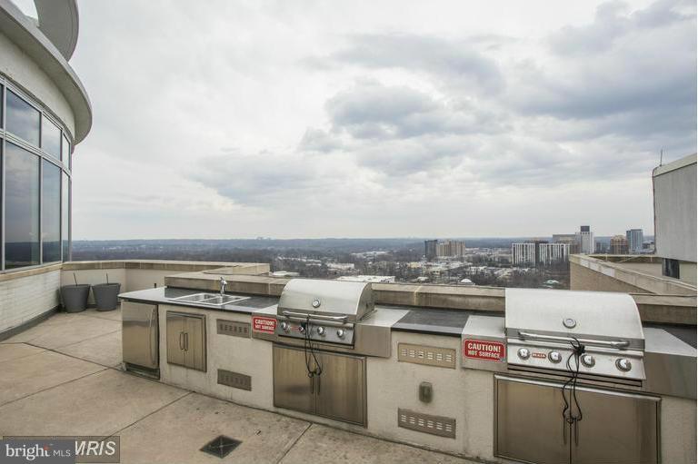 MIDTOWN BETHESDA NORTH - Residential Lease