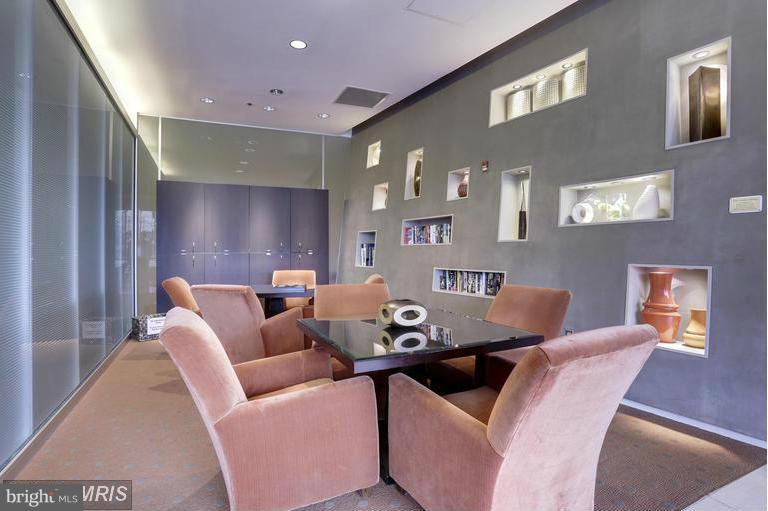 MIDTOWN BETHESDA NORTH - Residential Lease