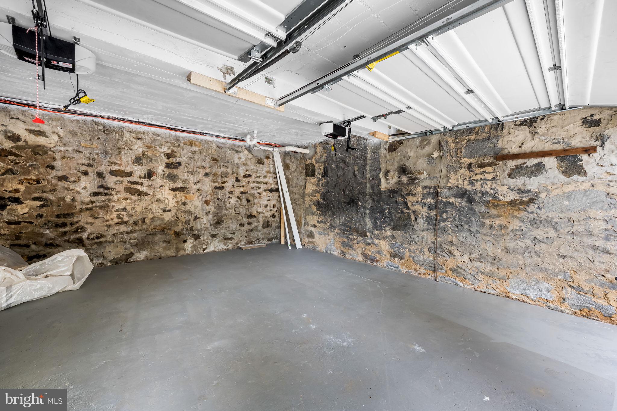 WAVERLY - Residential