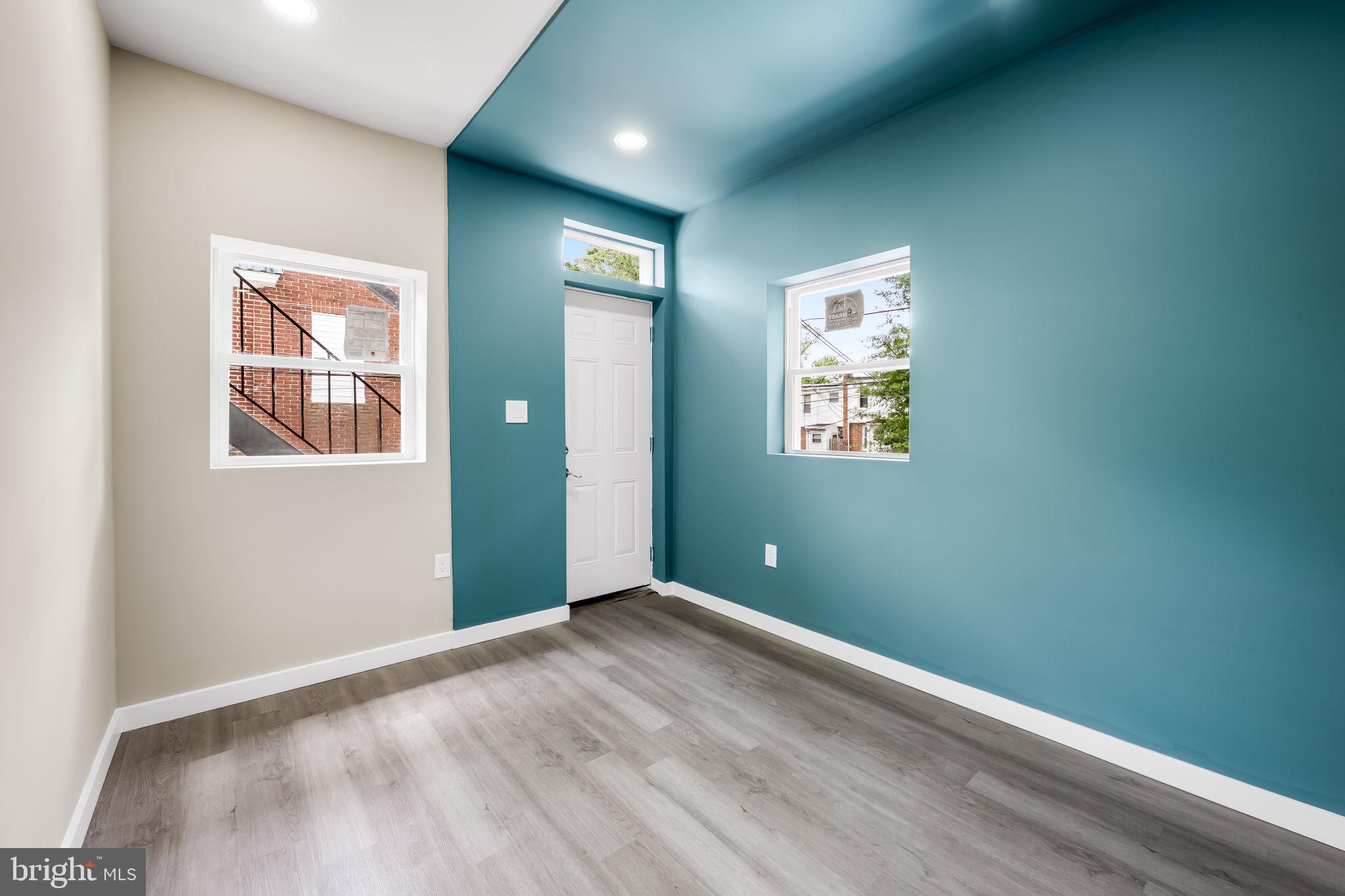 WAVERLY - Residential