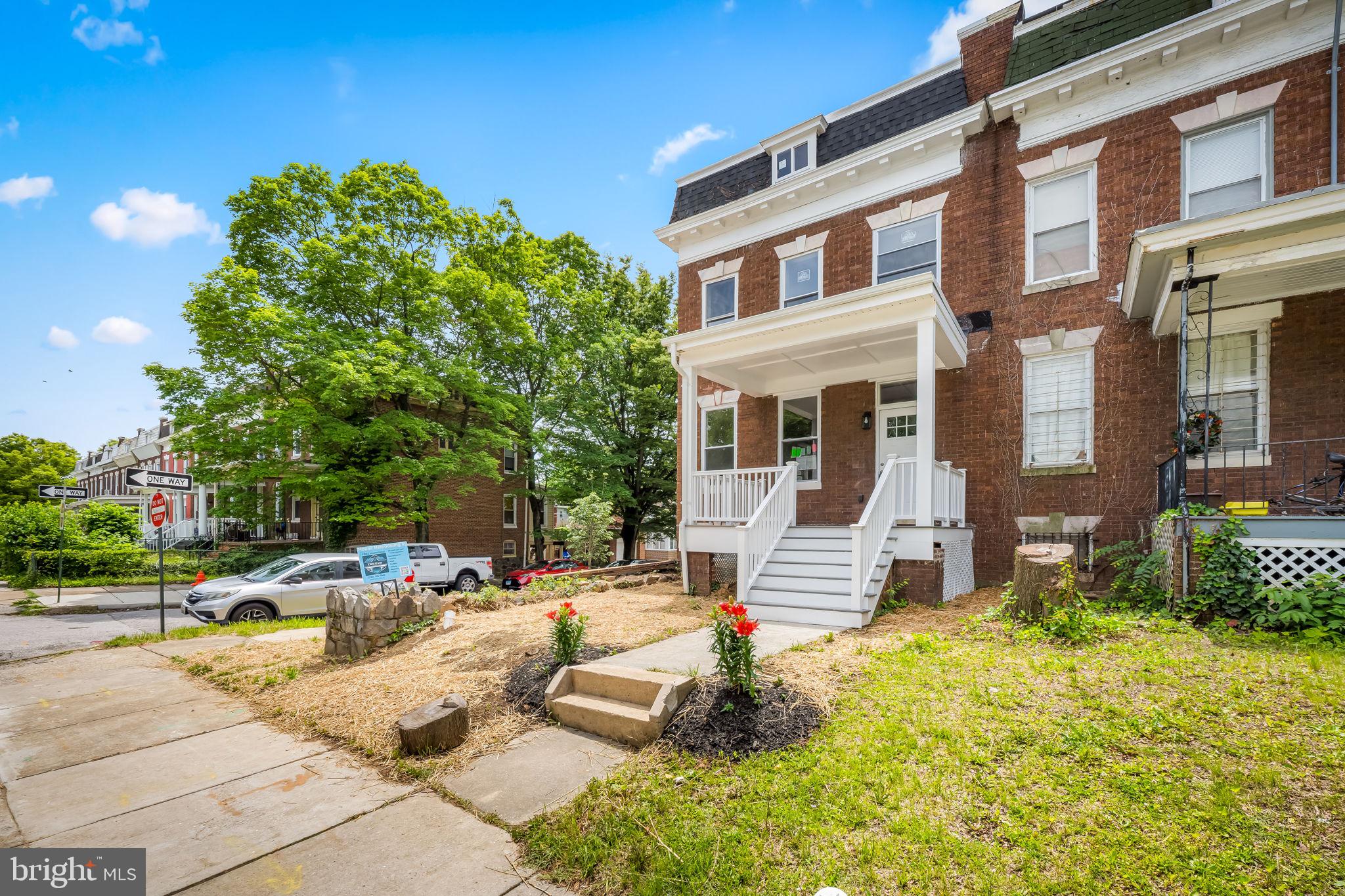 WAVERLY - Residential