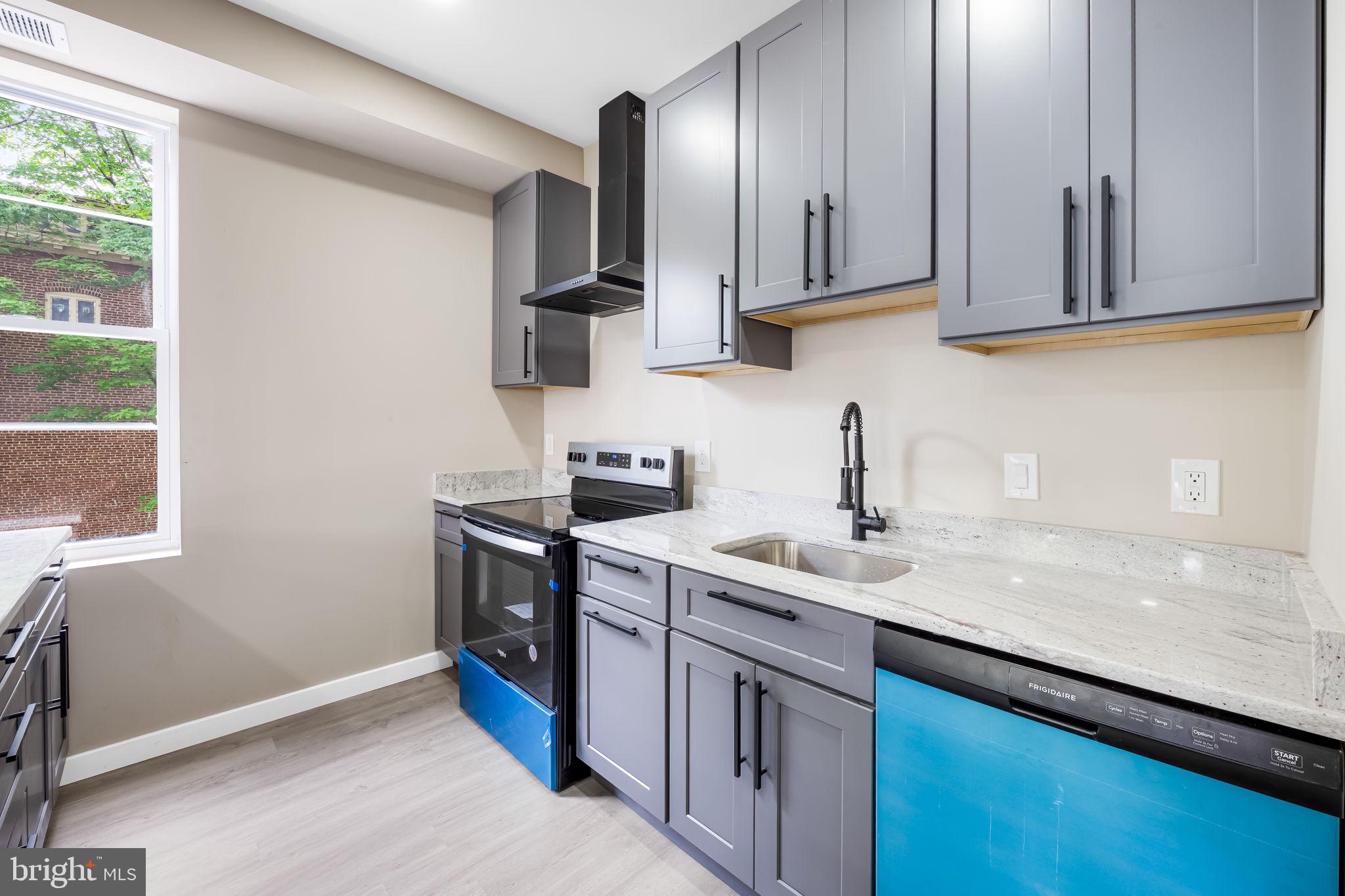 WAVERLY - Residential