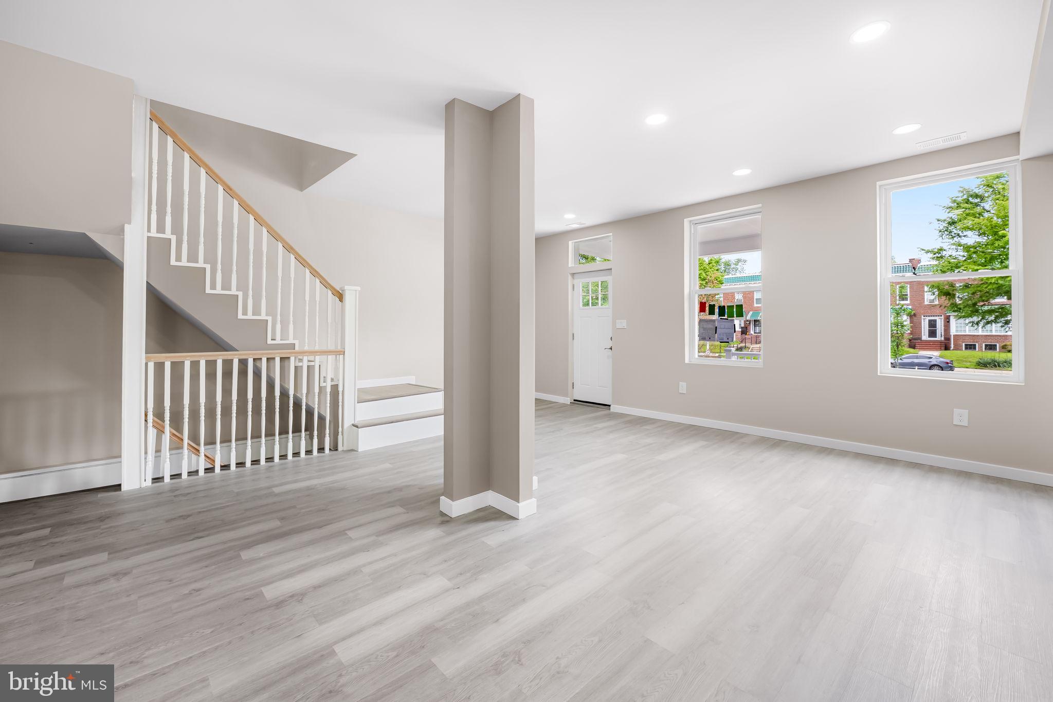 WAVERLY - Residential