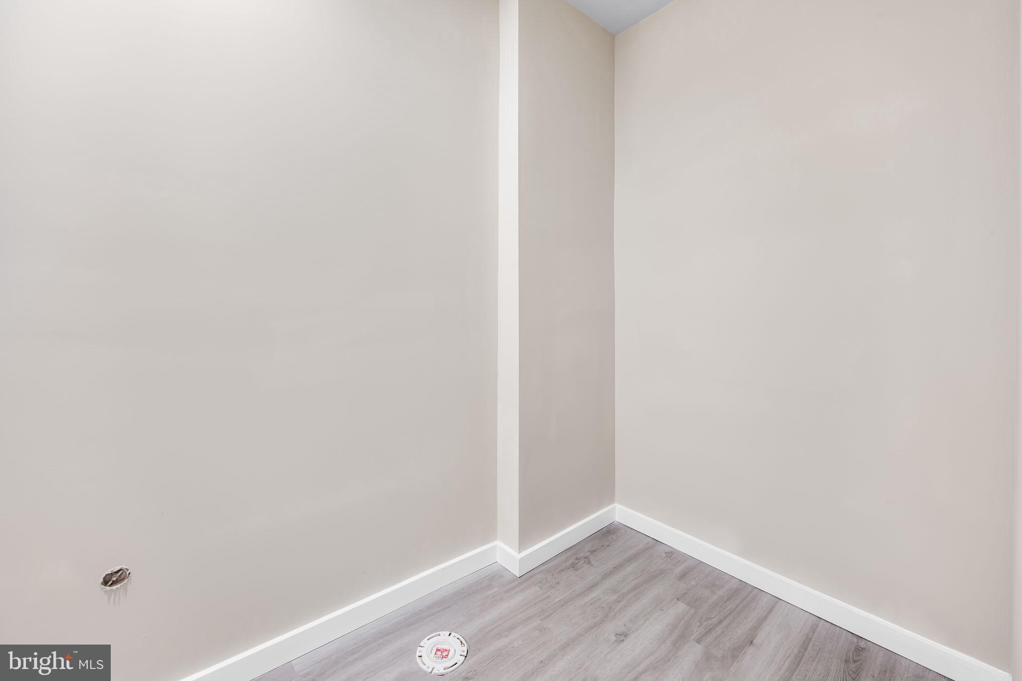 WAVERLY - Residential