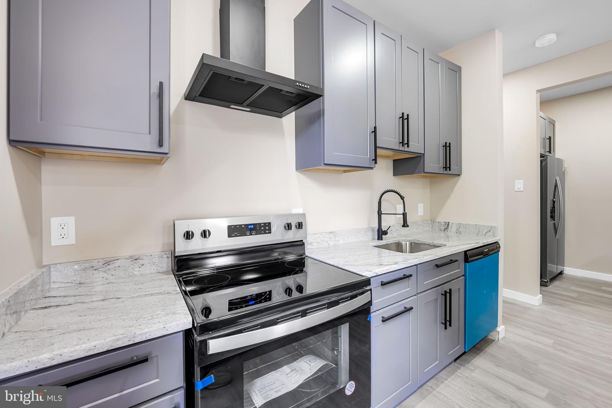 WAVERLY - Residential