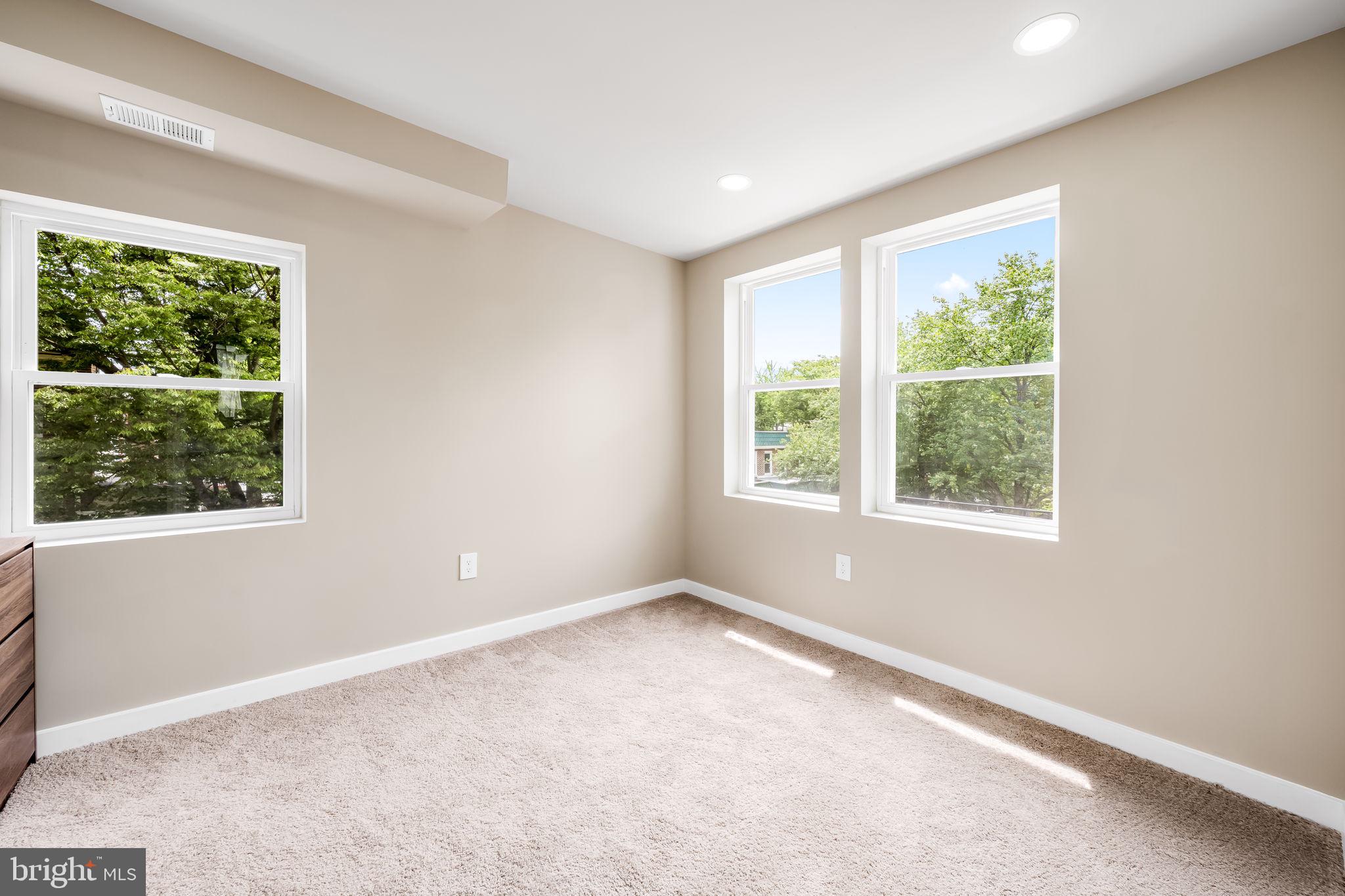 WAVERLY - Residential