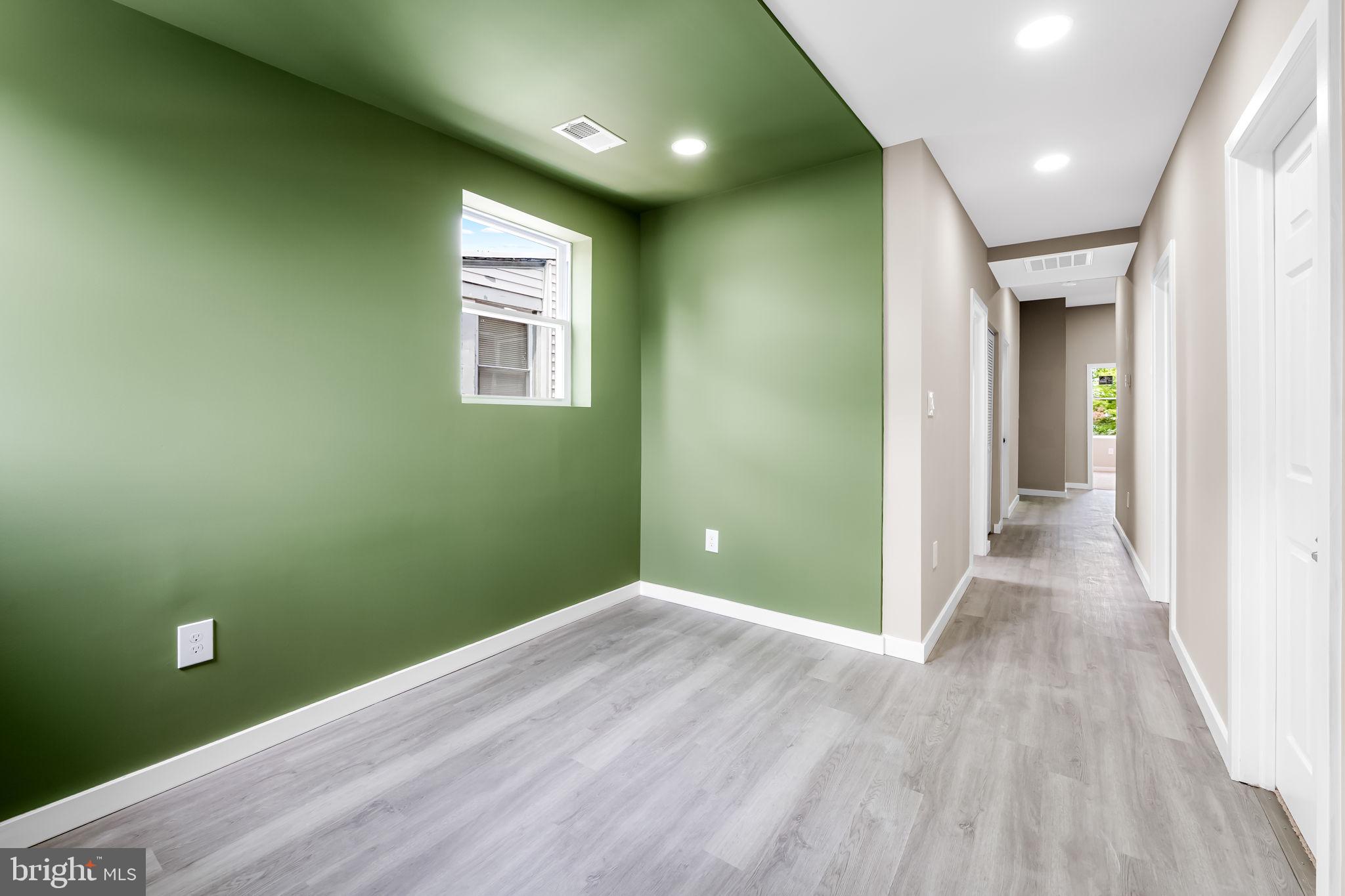 WAVERLY - Residential