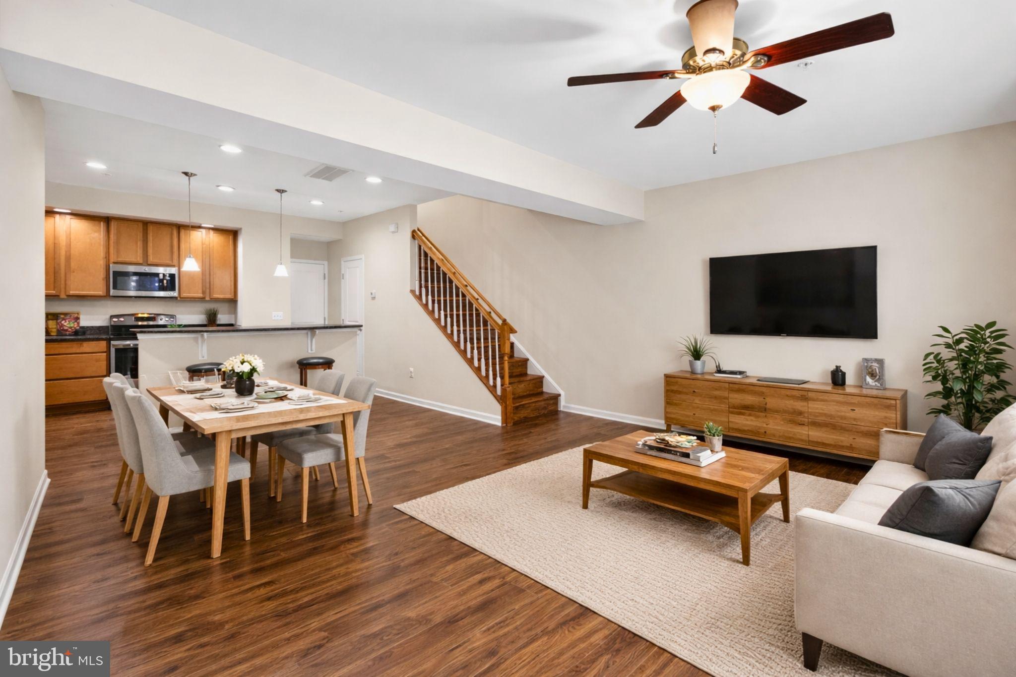 HEATHCOTE COMMONS CONDOMINIUMS - Residential