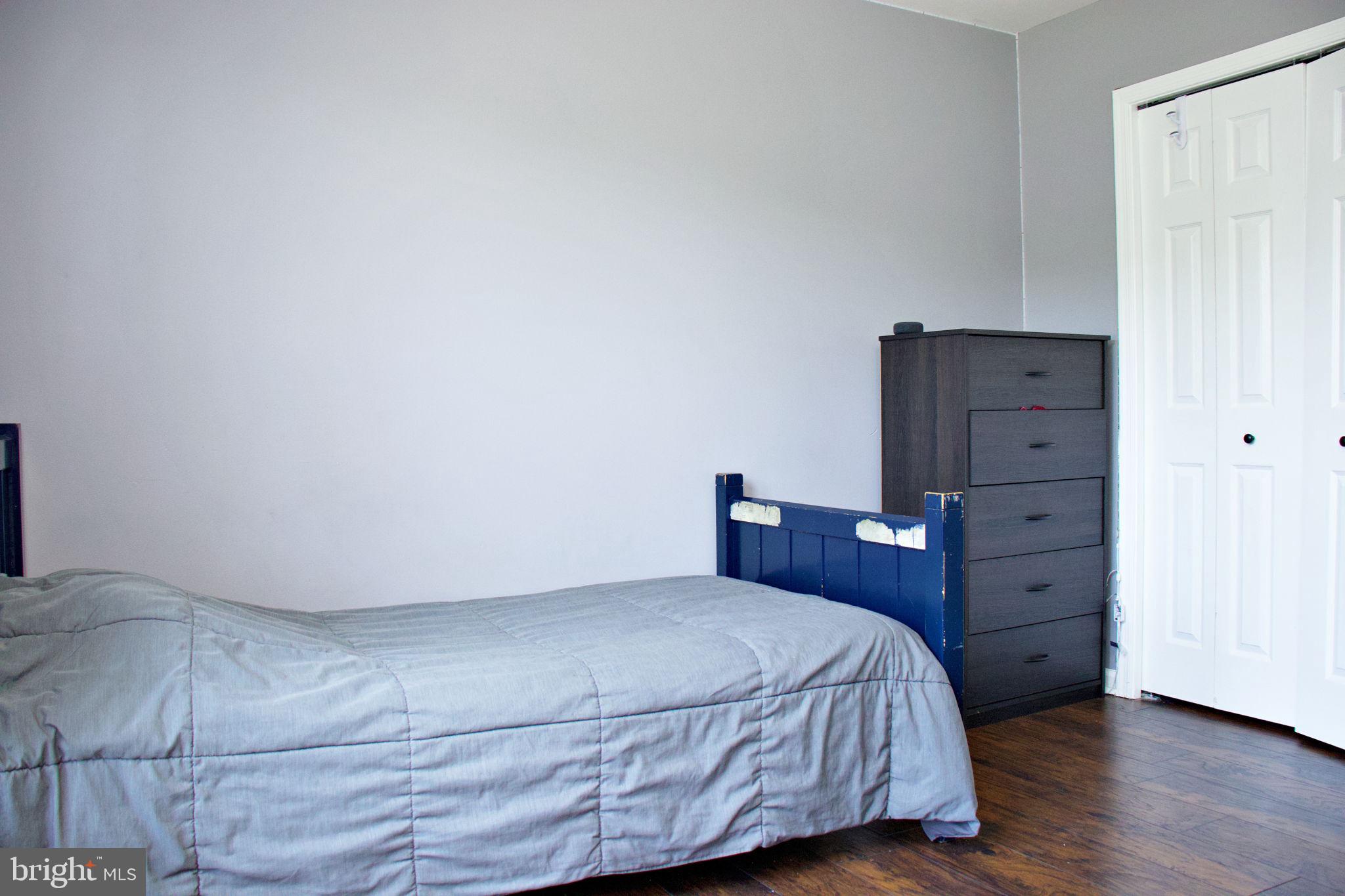 LOCUST HILL - Residential